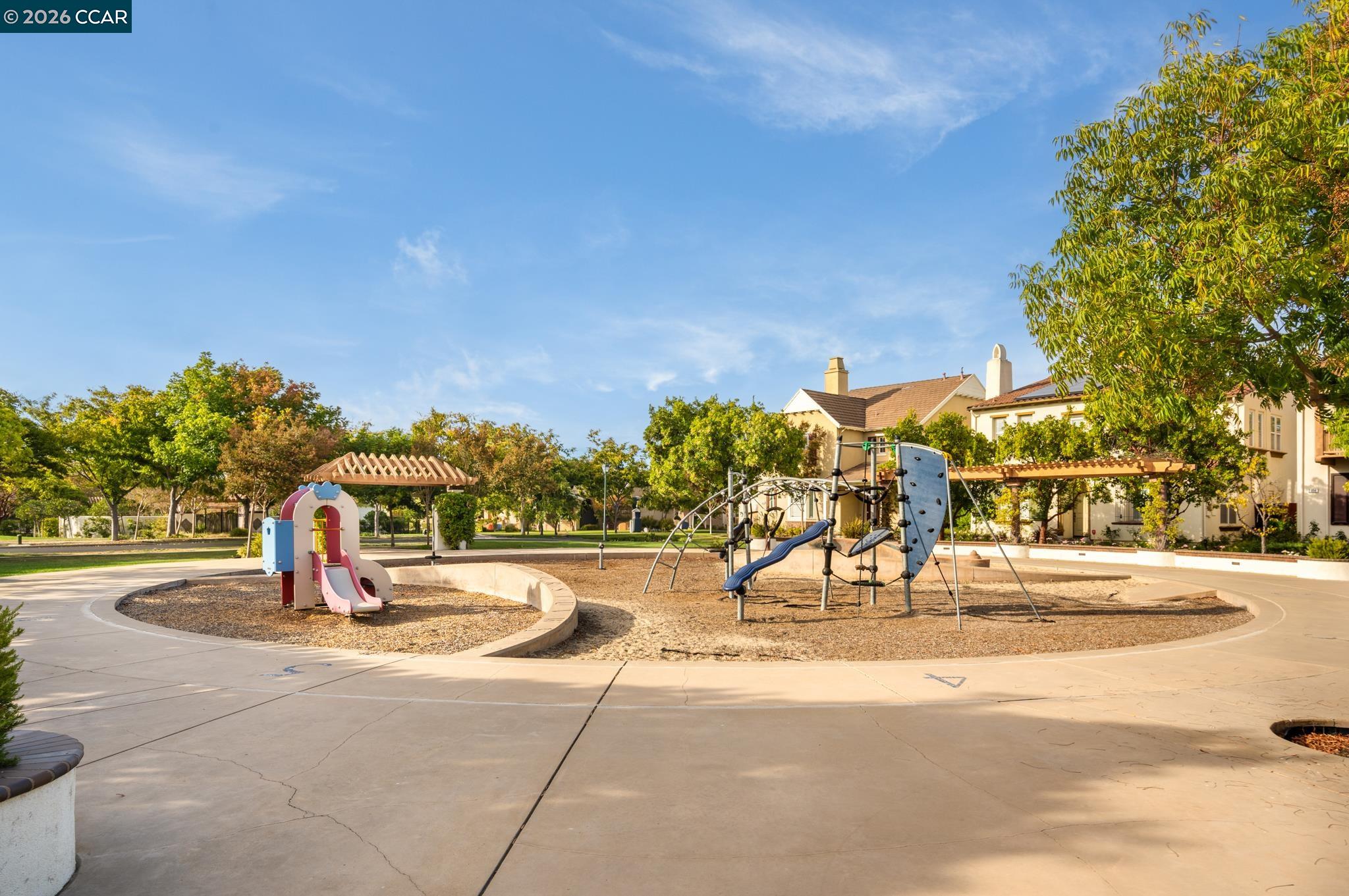 2359 Magnolia Bridge Dr