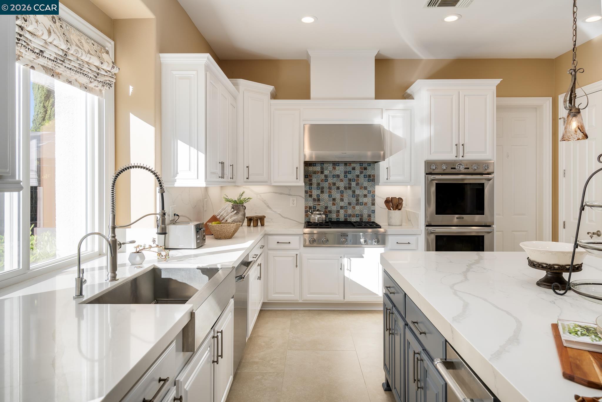 3432 Ashbourne Cir