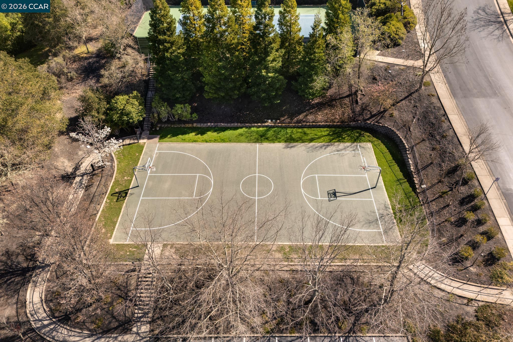 3432 Ashbourne Cir