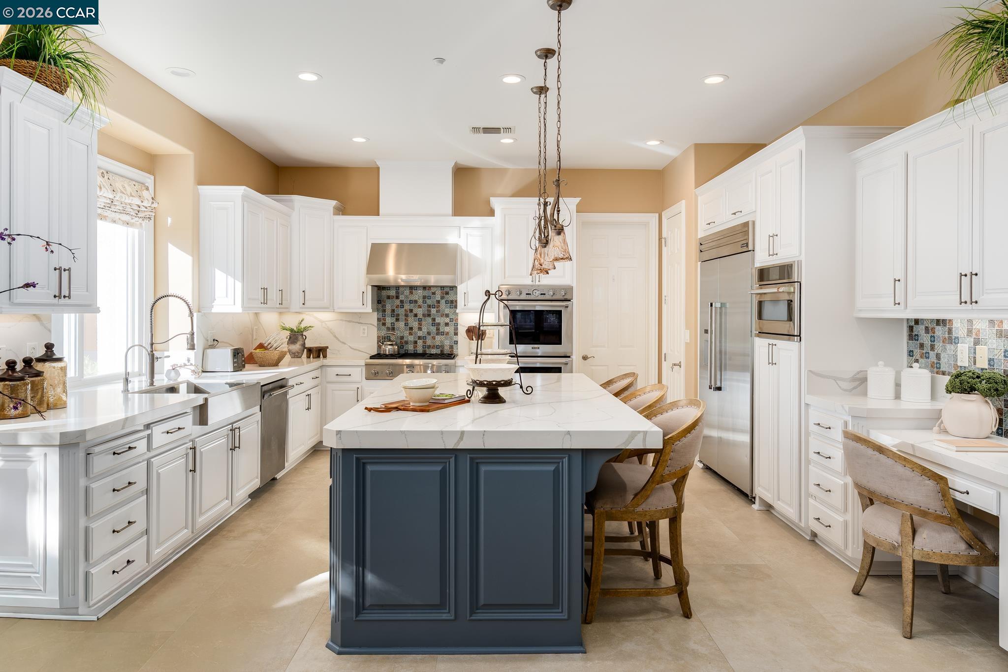 3432 Ashbourne Cir