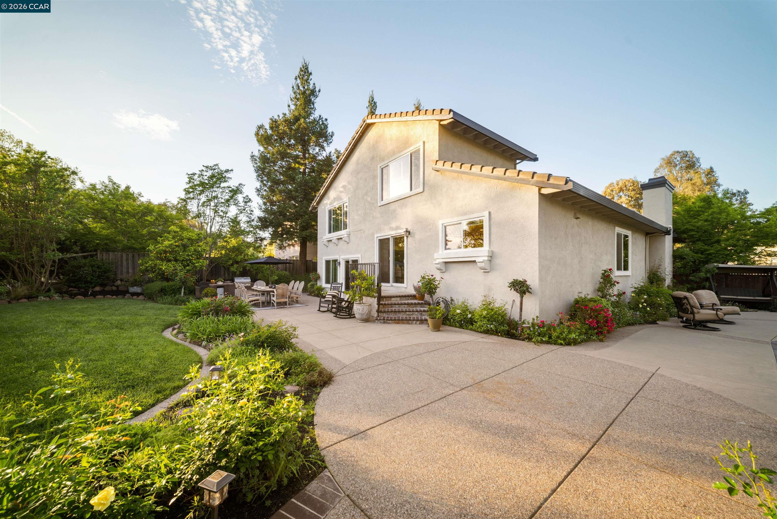 810 Buckingham Place