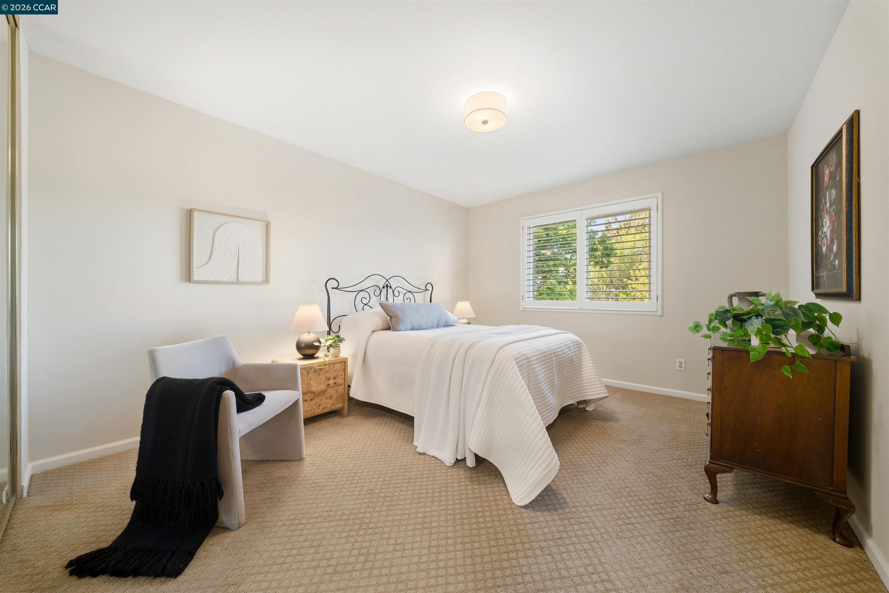 810 Buckingham Place