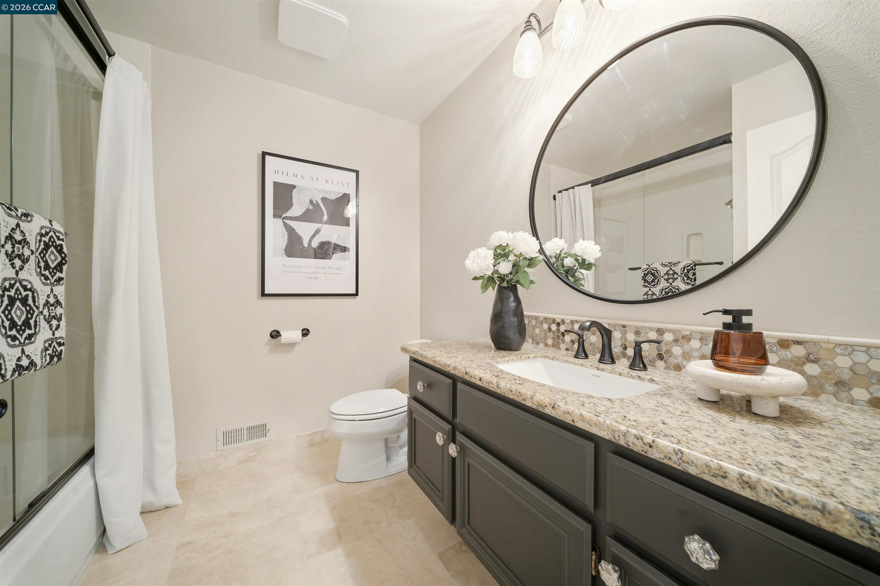 810 Buckingham Place