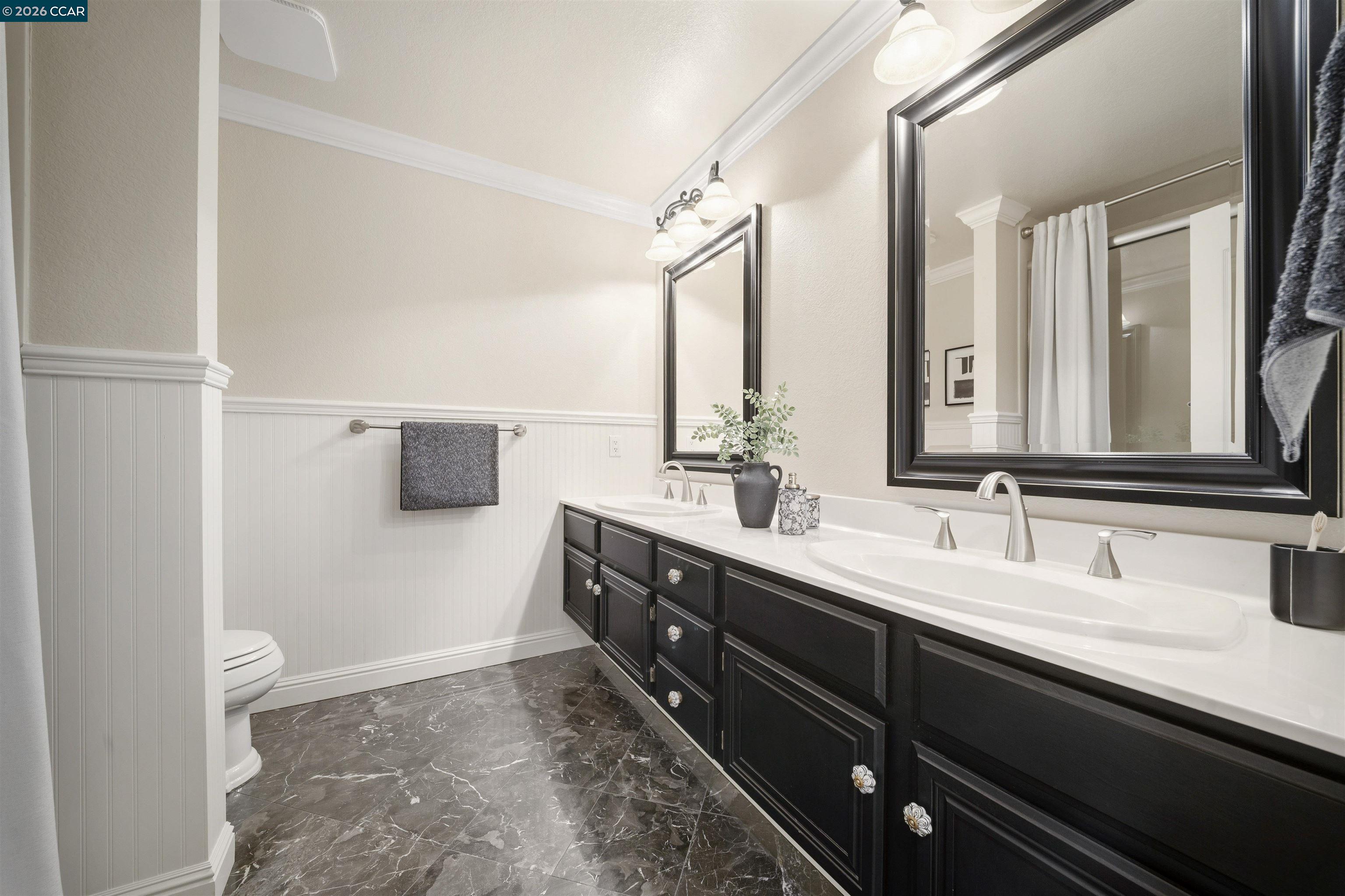 810 Buckingham Place