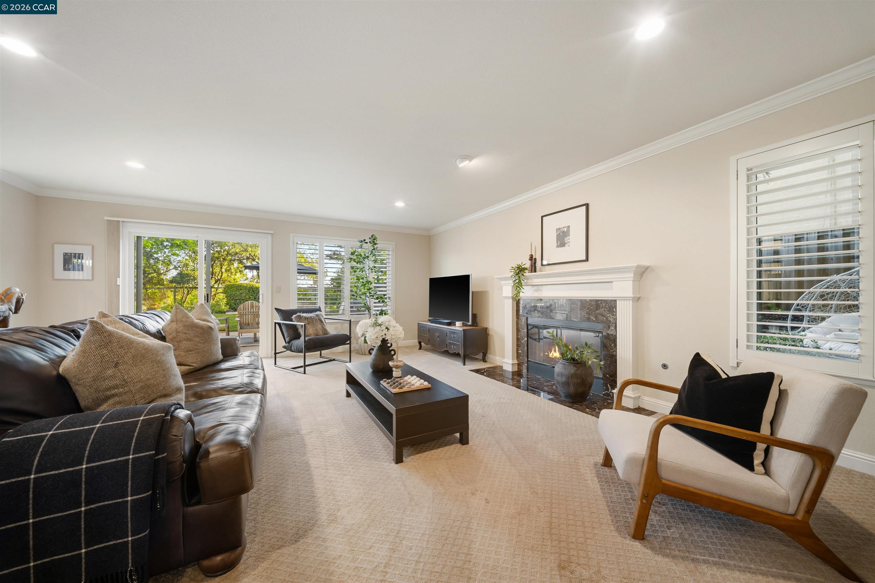 810 Buckingham Place