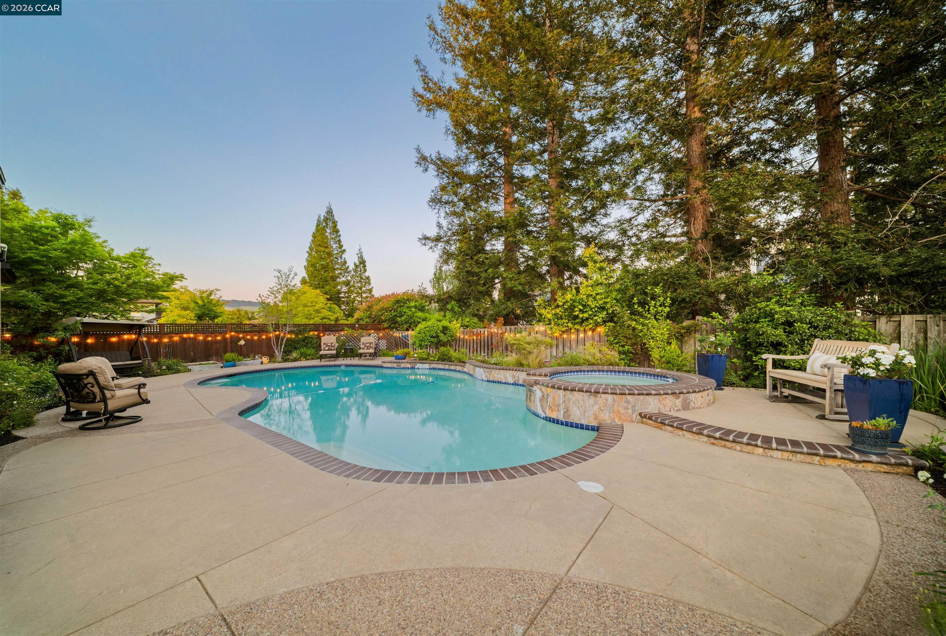 810 Buckingham Place