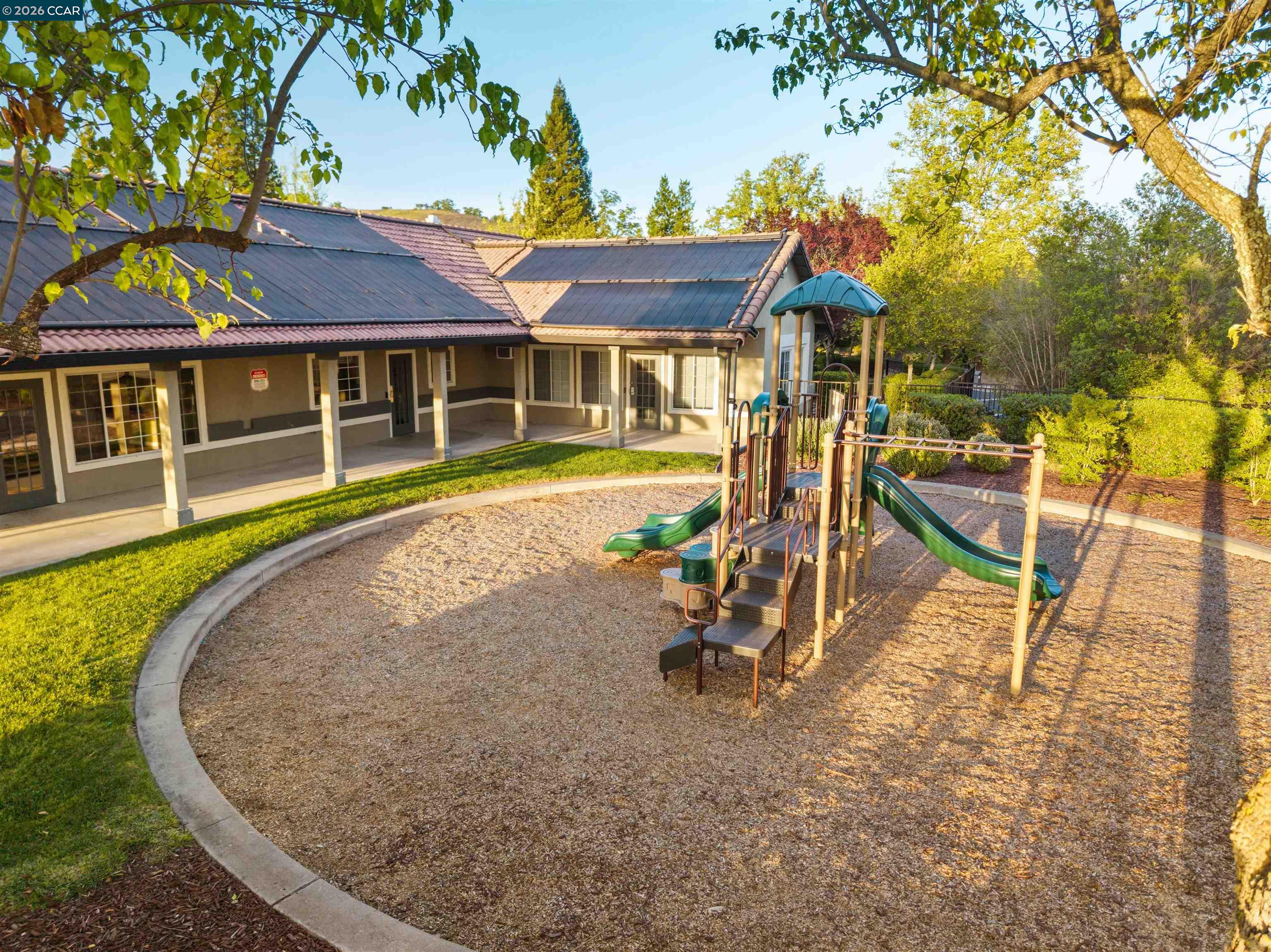 810 Buckingham Place