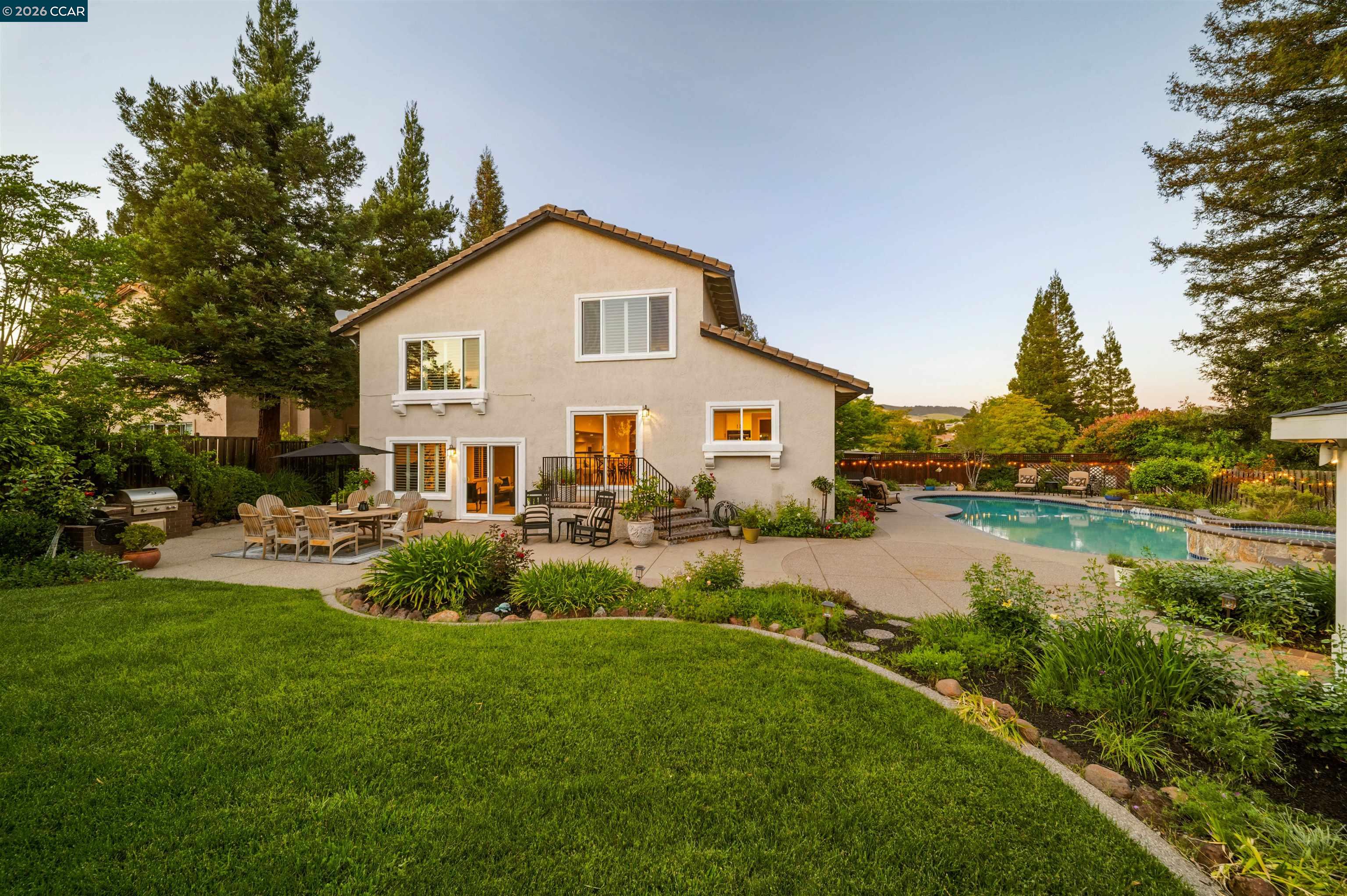 810 Buckingham Place