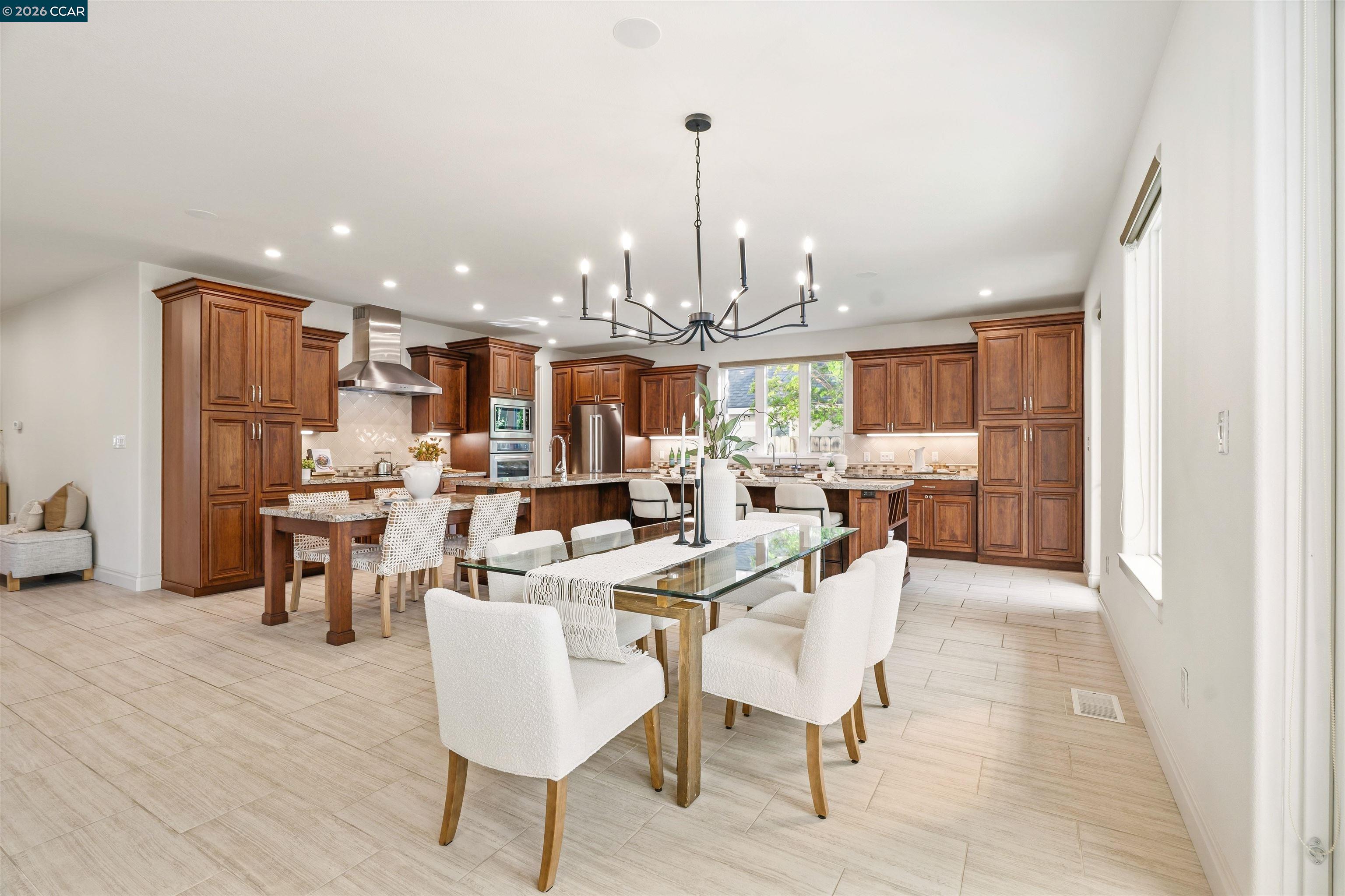 7454 Interlachen Ave