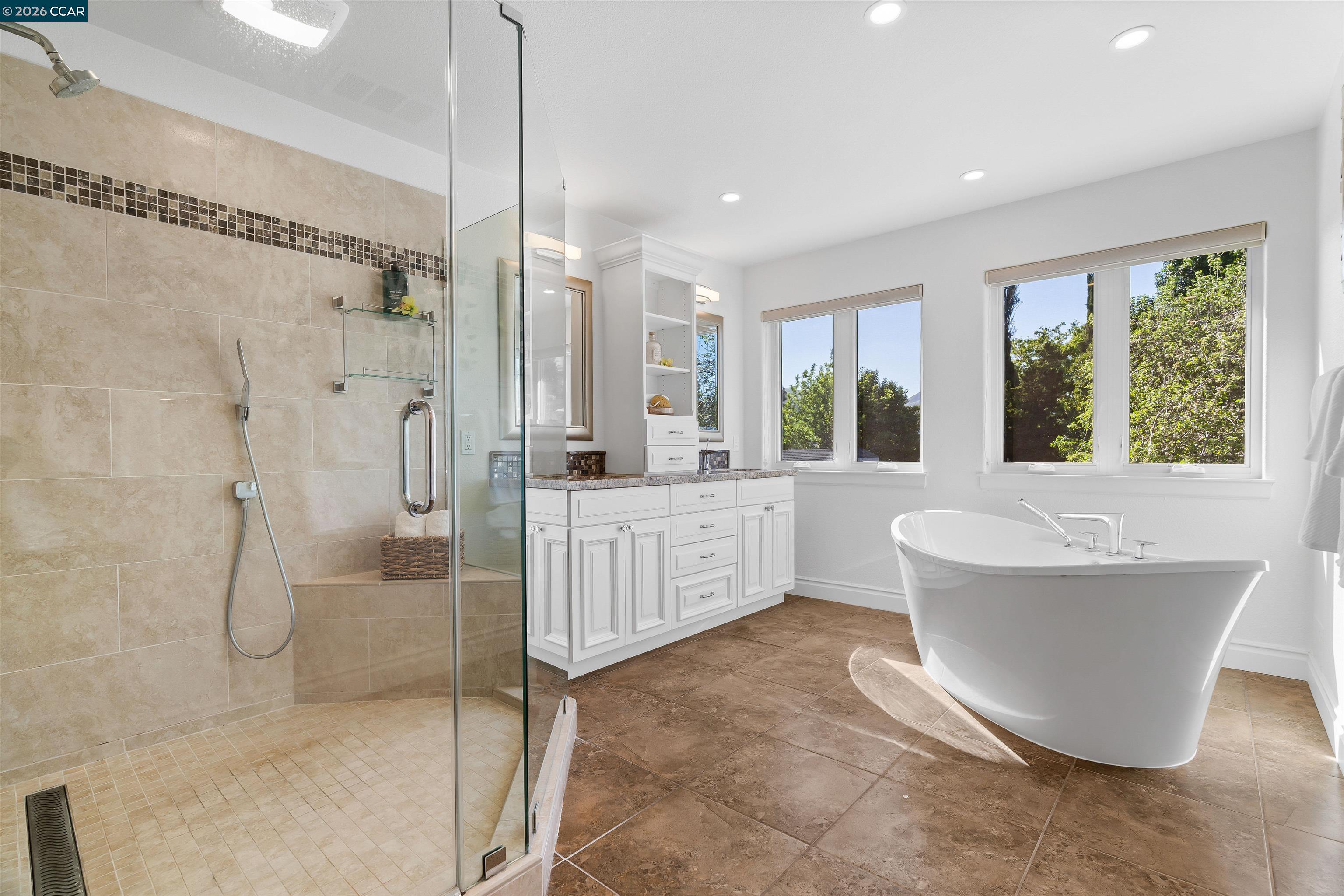 7454 Interlachen Ave