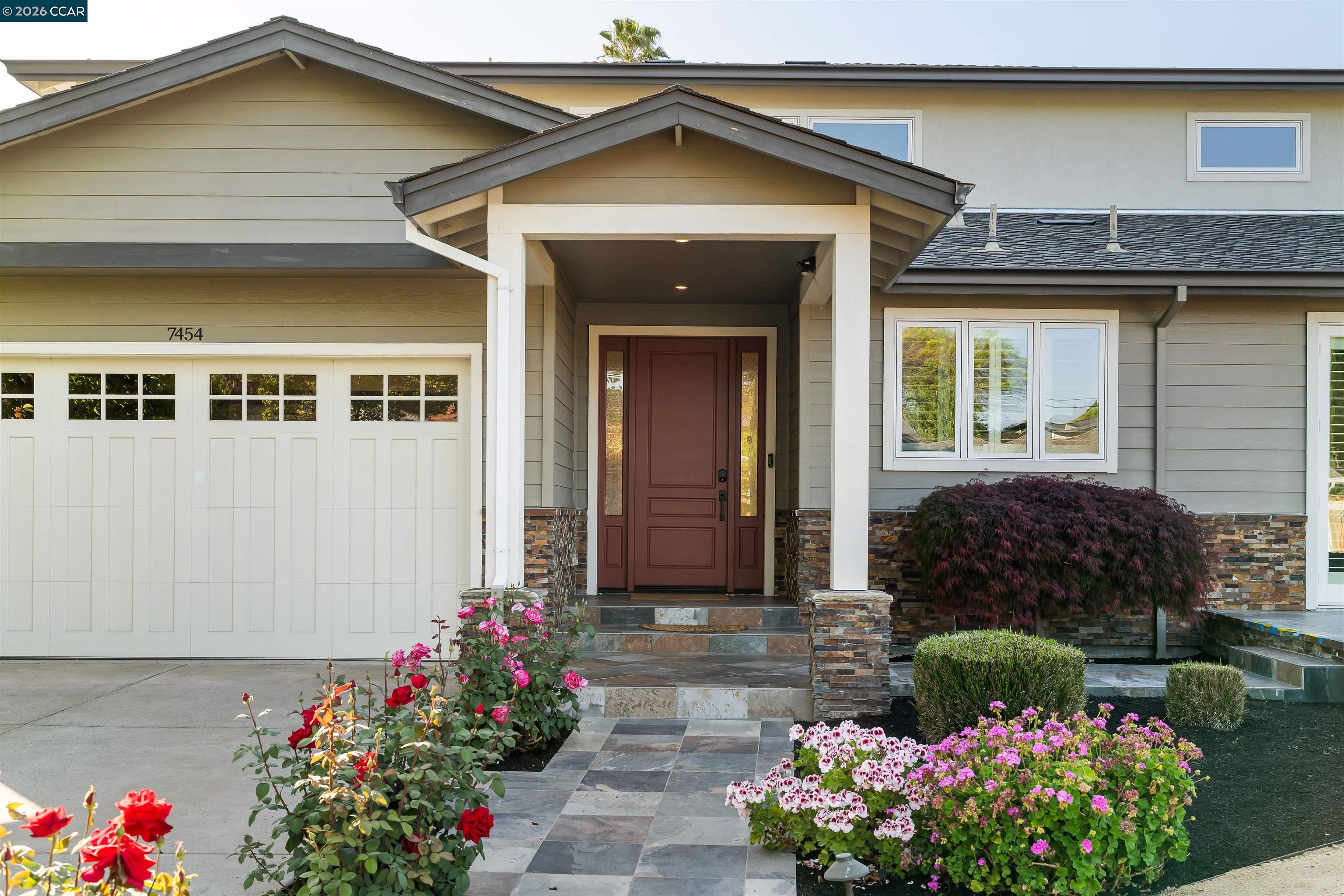 7454 Interlachen Ave