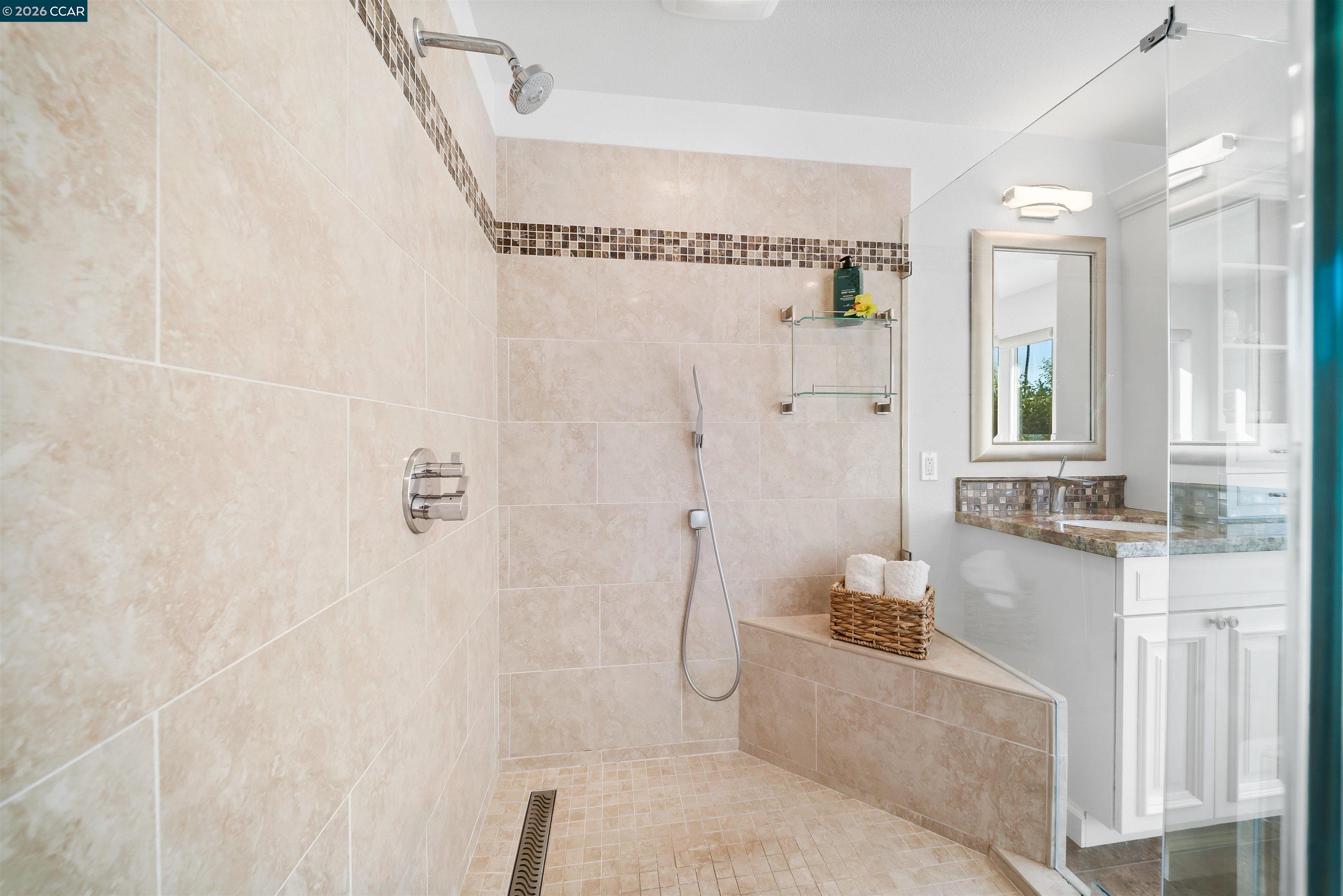 7454 Interlachen Ave