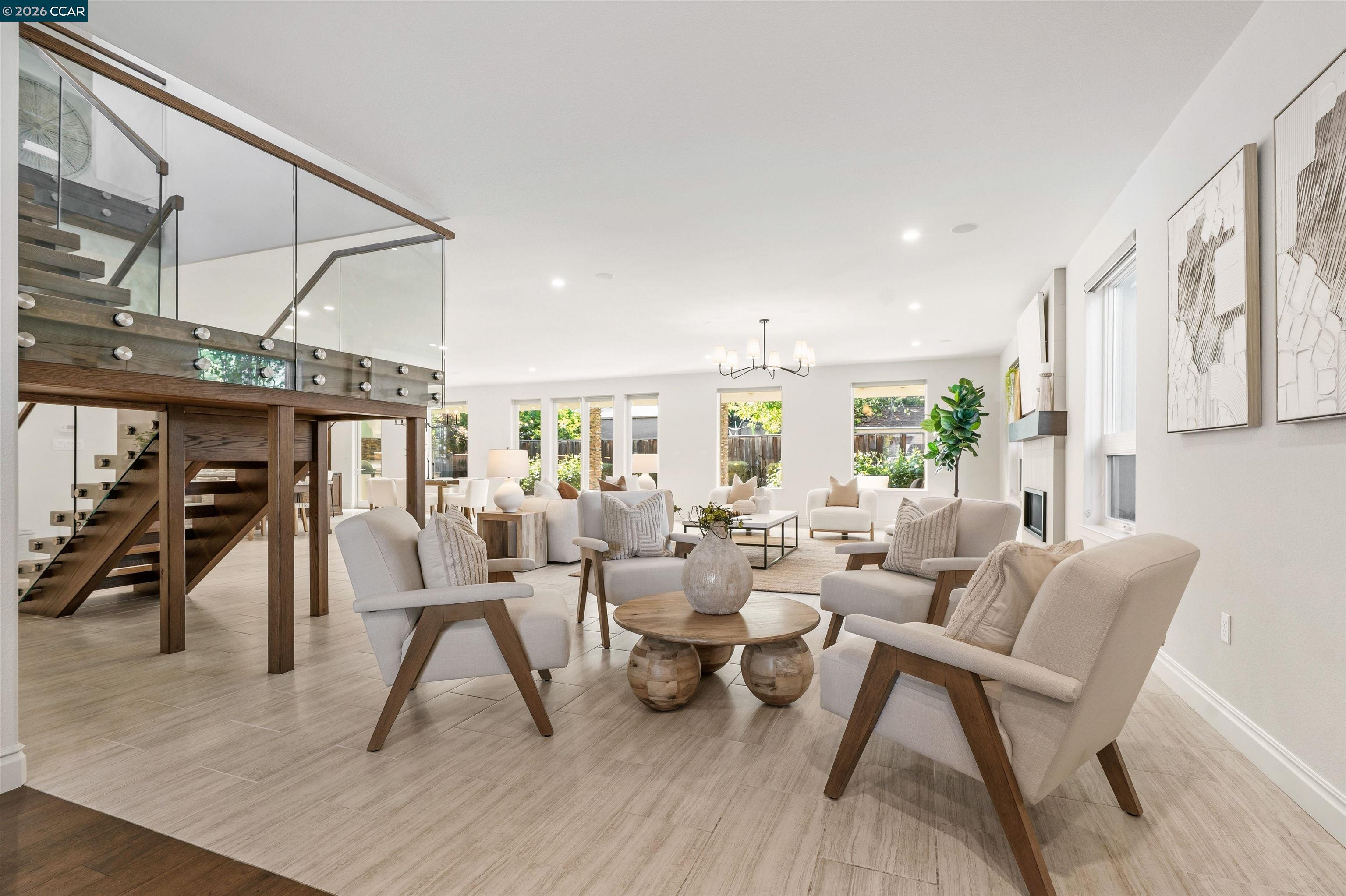 7454 Interlachen Ave