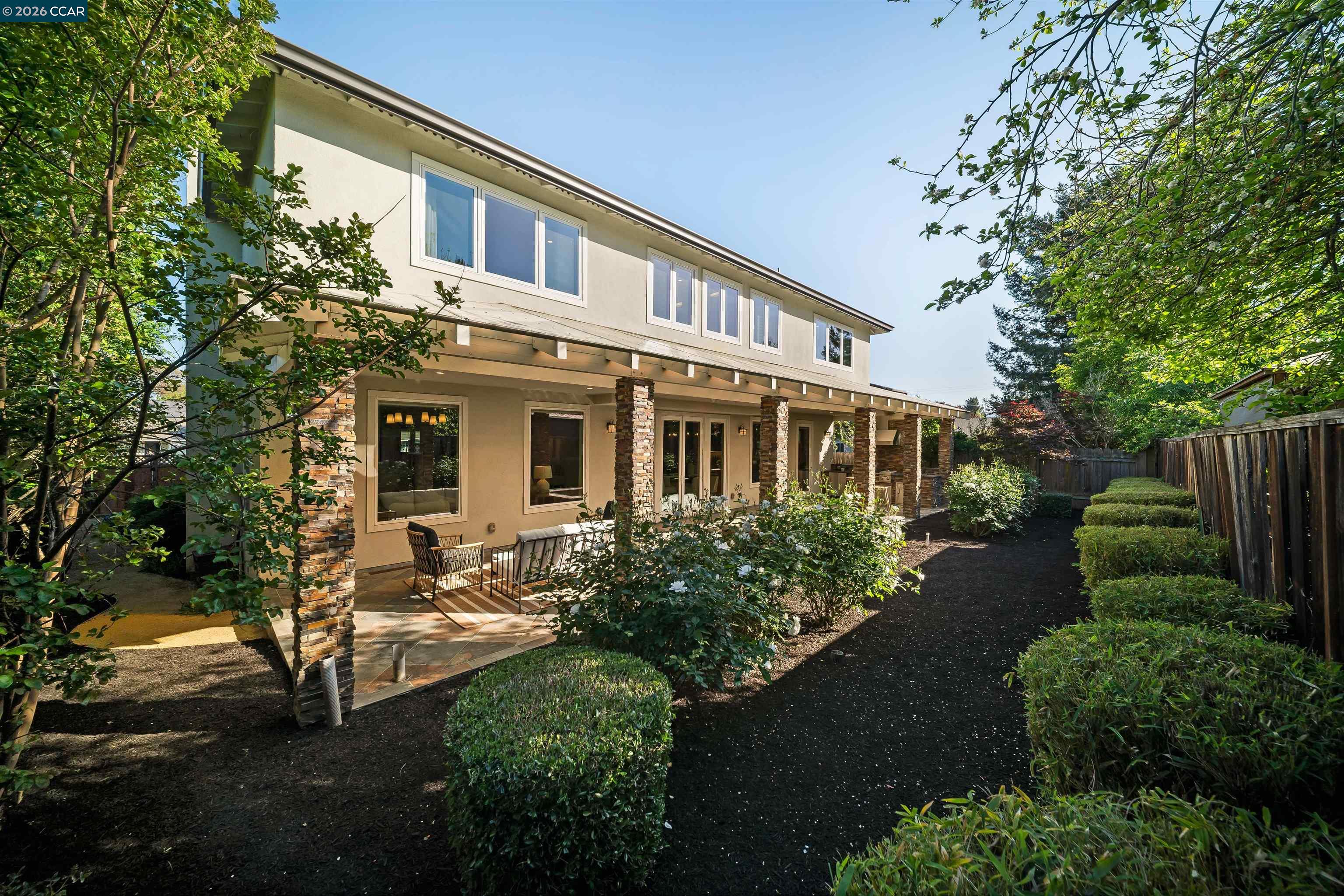 7454 Interlachen Ave