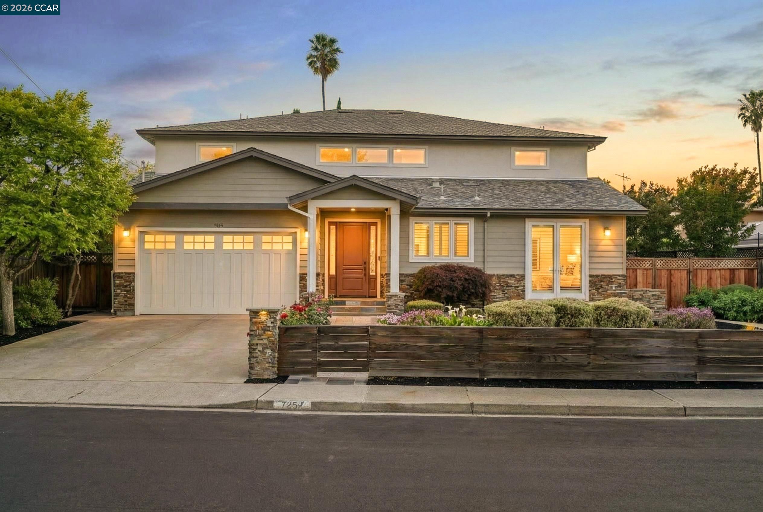 7454 Interlachen Ave