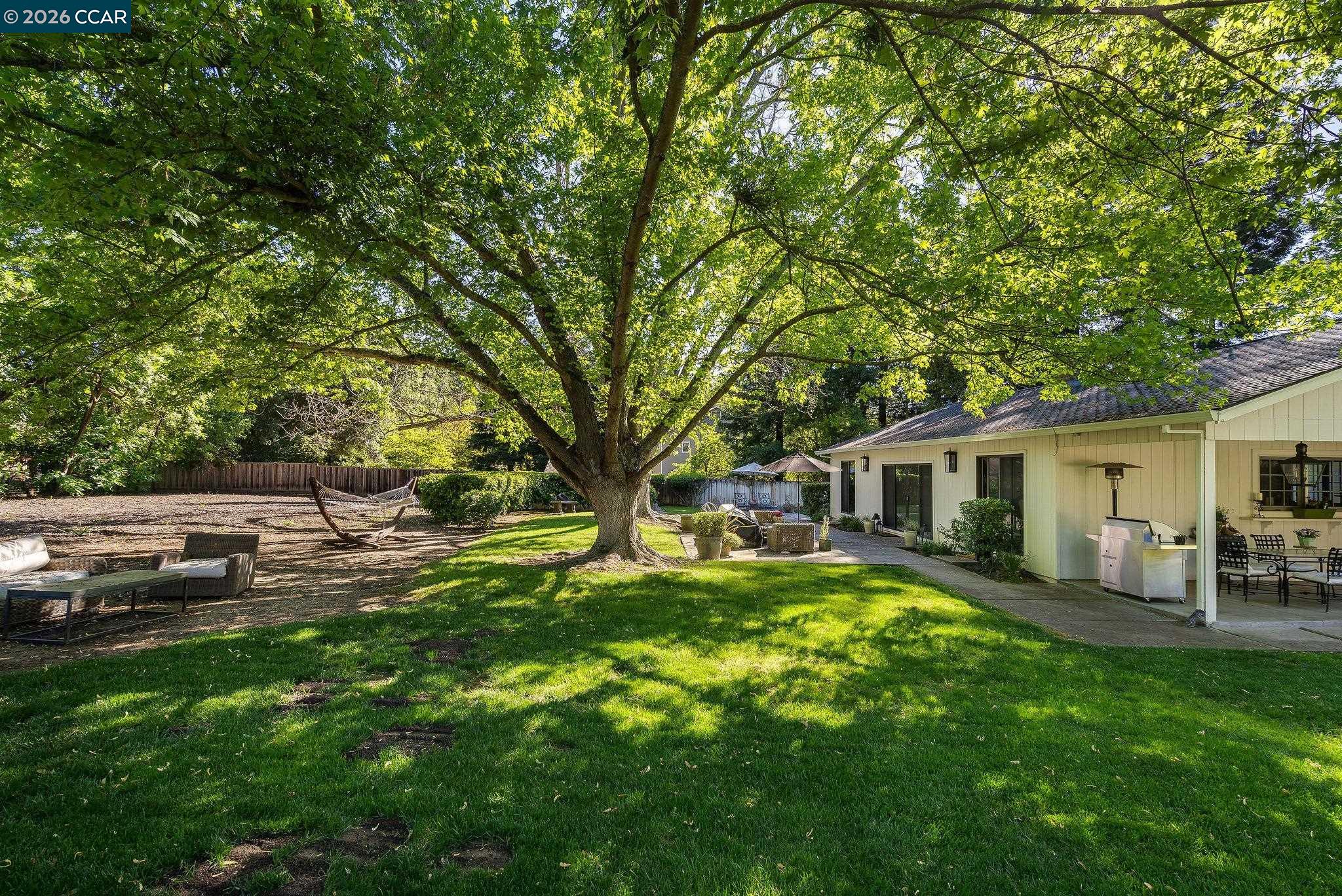 11 San Andreas Drive