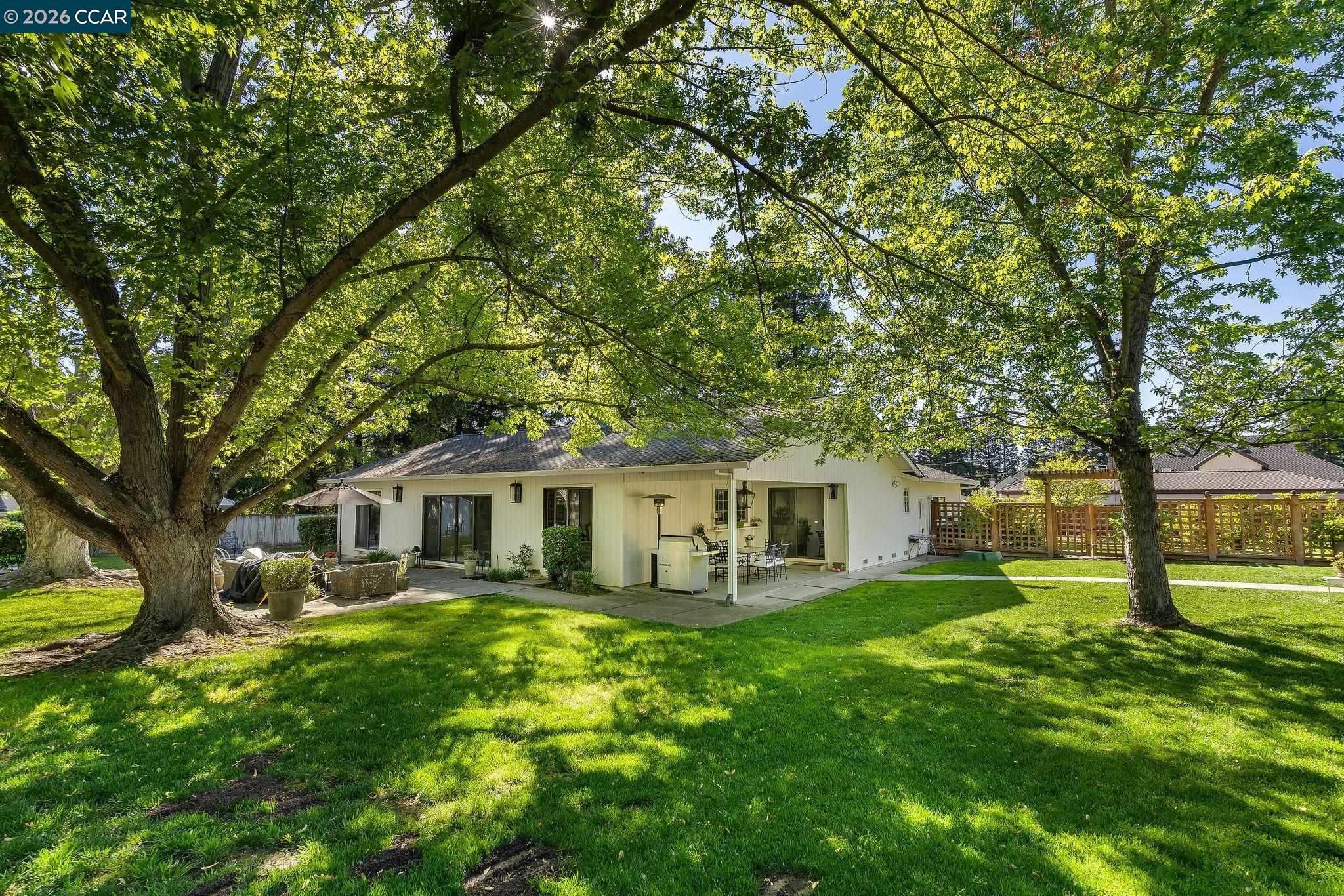 11 San Andreas Drive