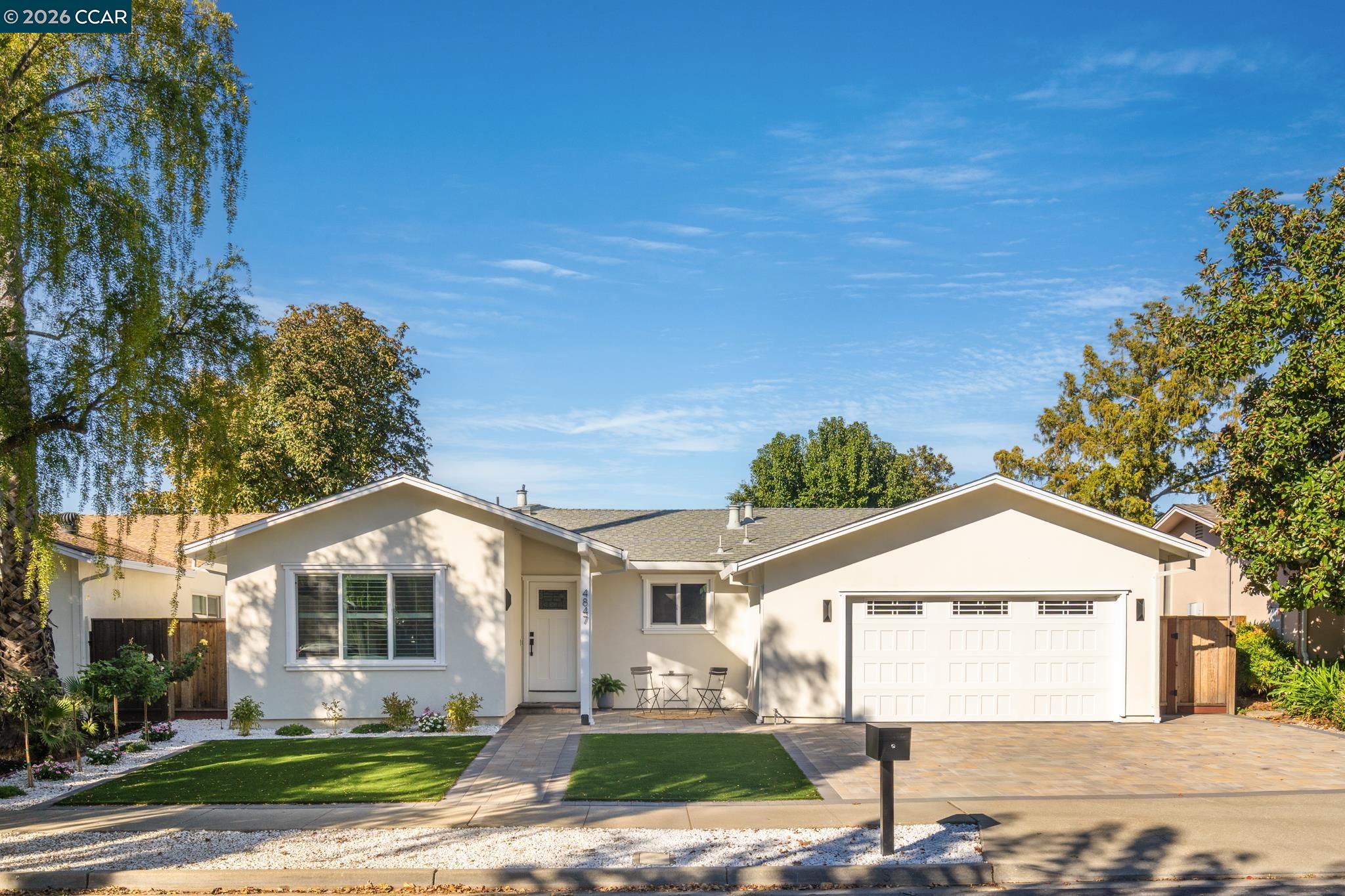 4847 Golden Road