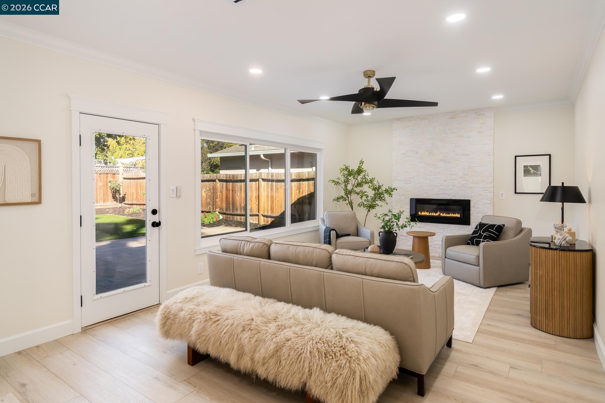 4847 Golden Road