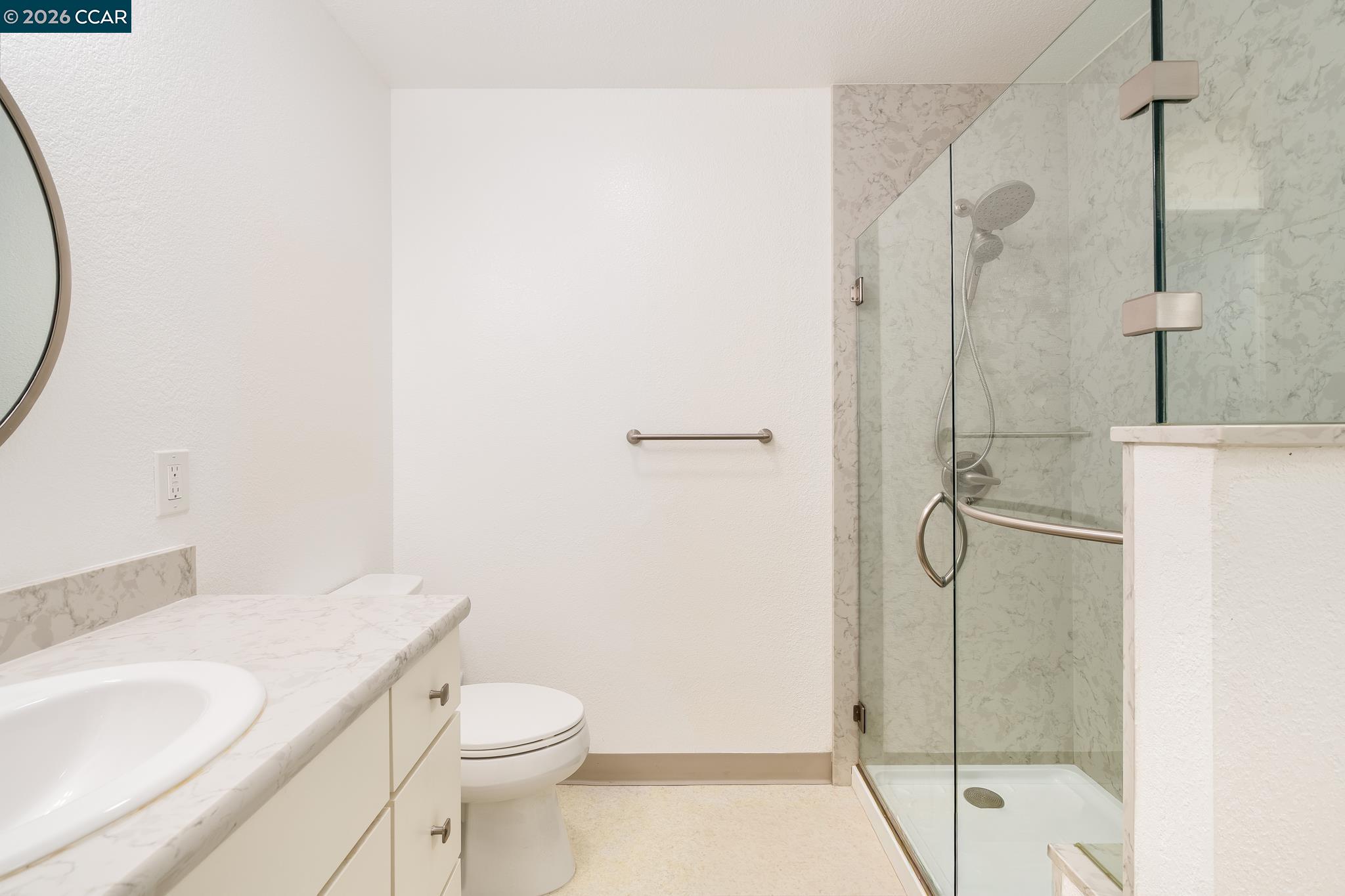 1909 Skycrest Dr # 5