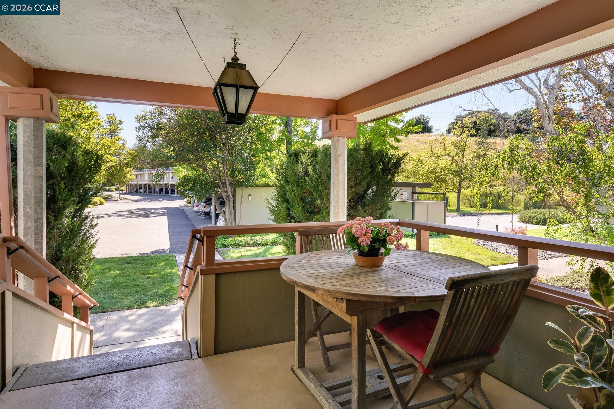 1909 Skycrest Dr # 5