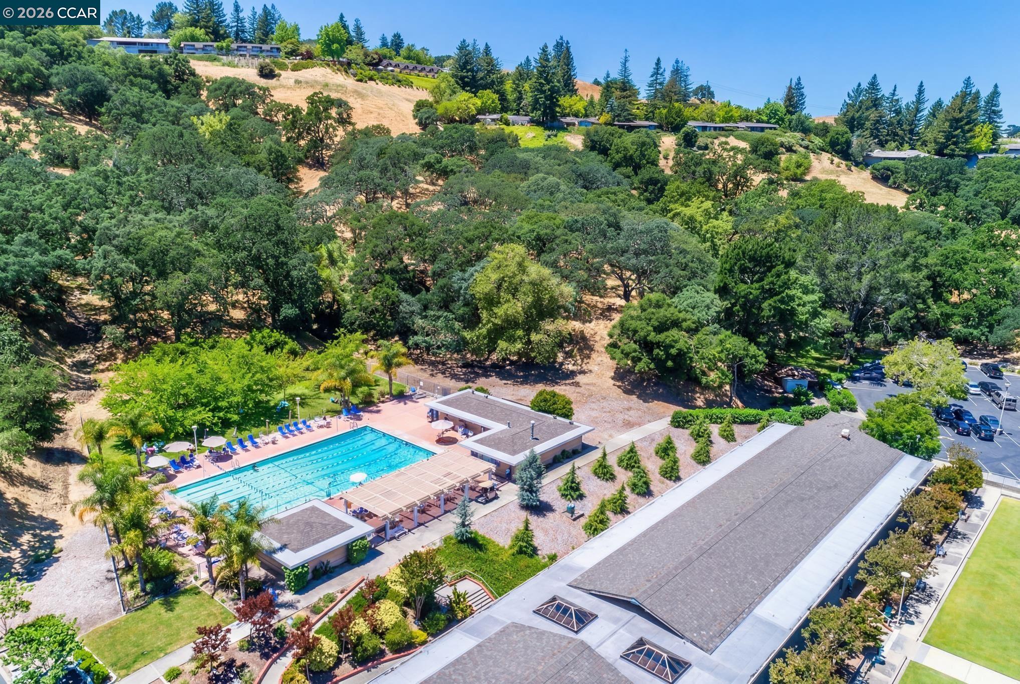 1909 Skycrest Dr # 5