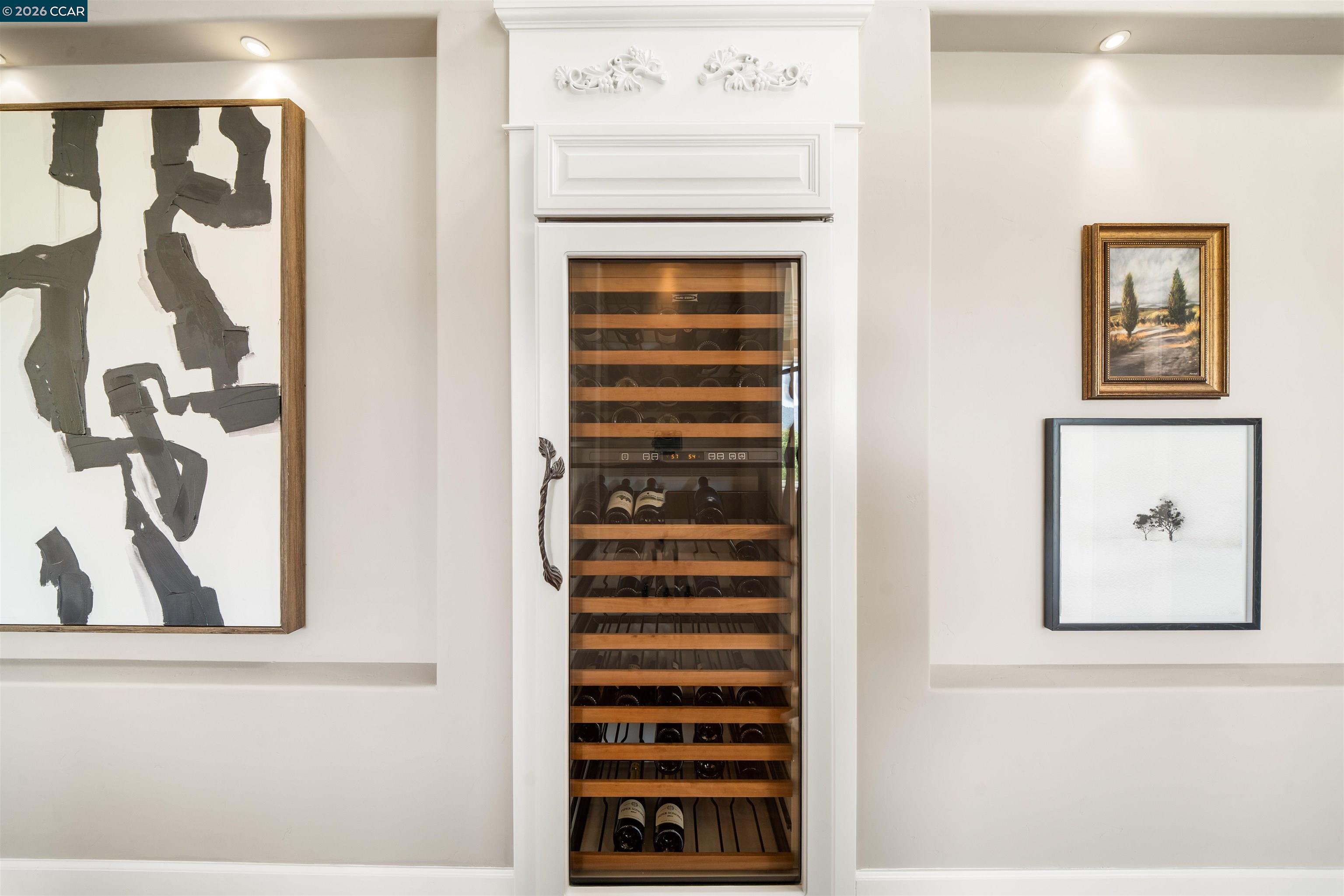 1333 Laverock Ln
