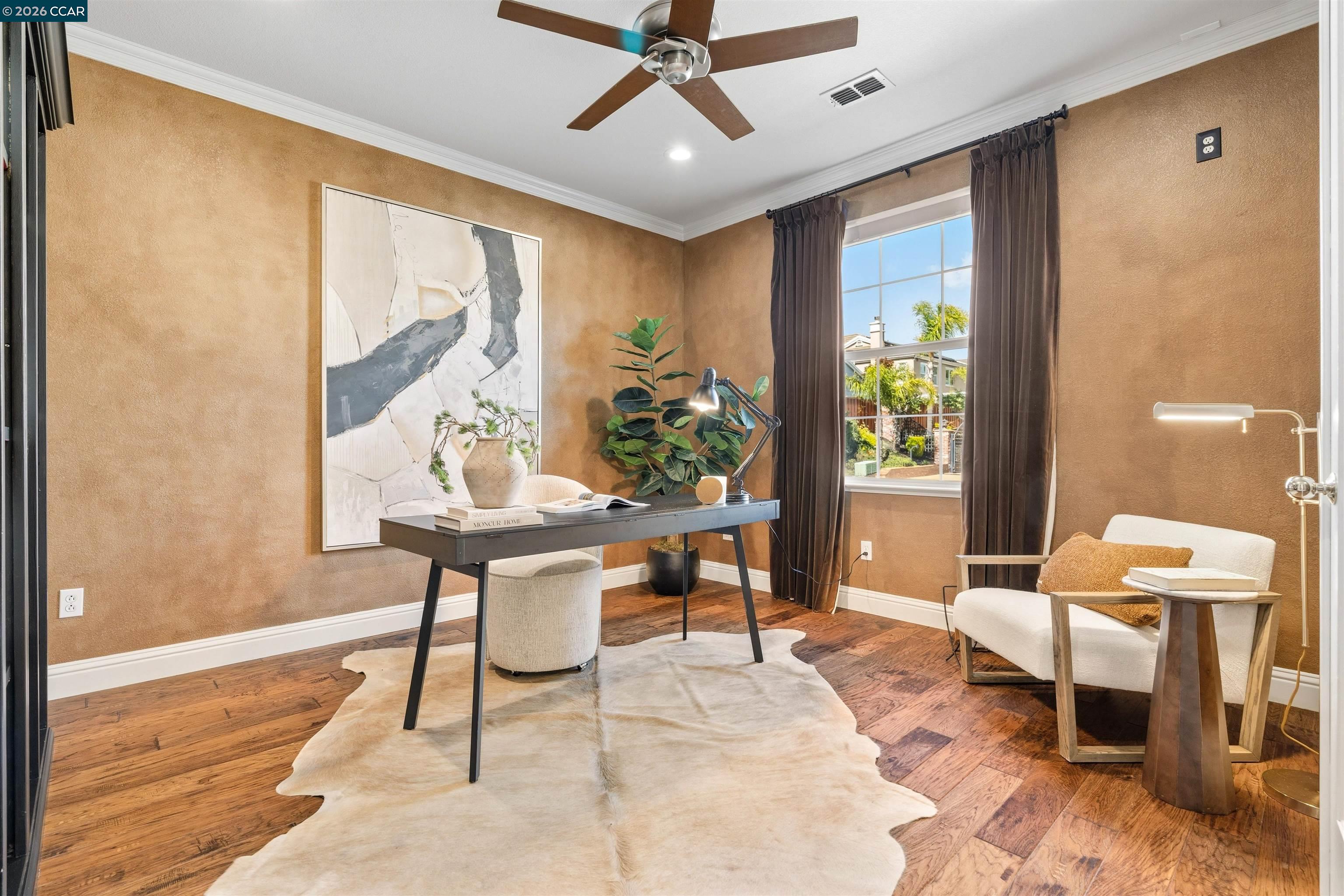 822 Pradera Way