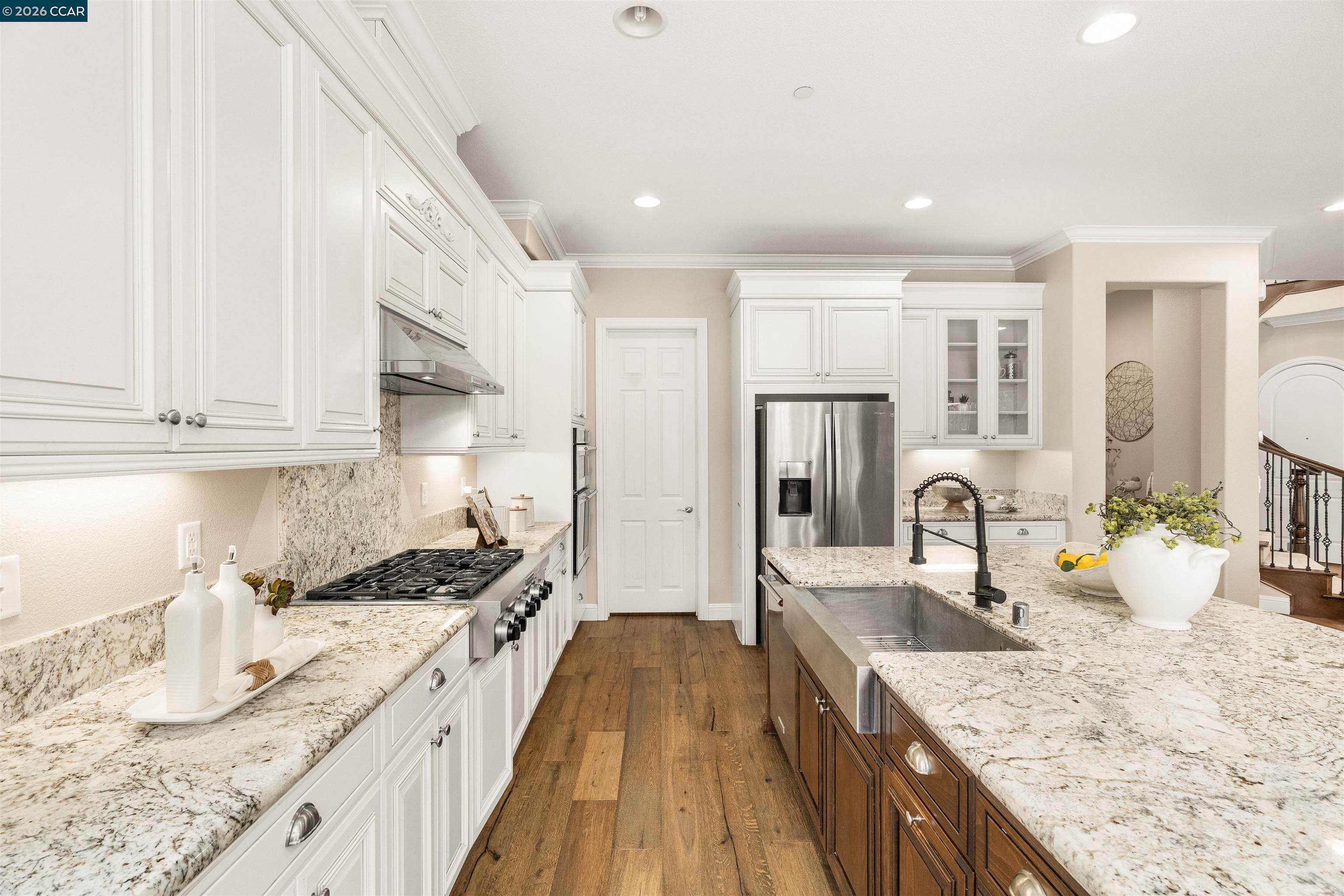 504 Hyacinthus Ct
