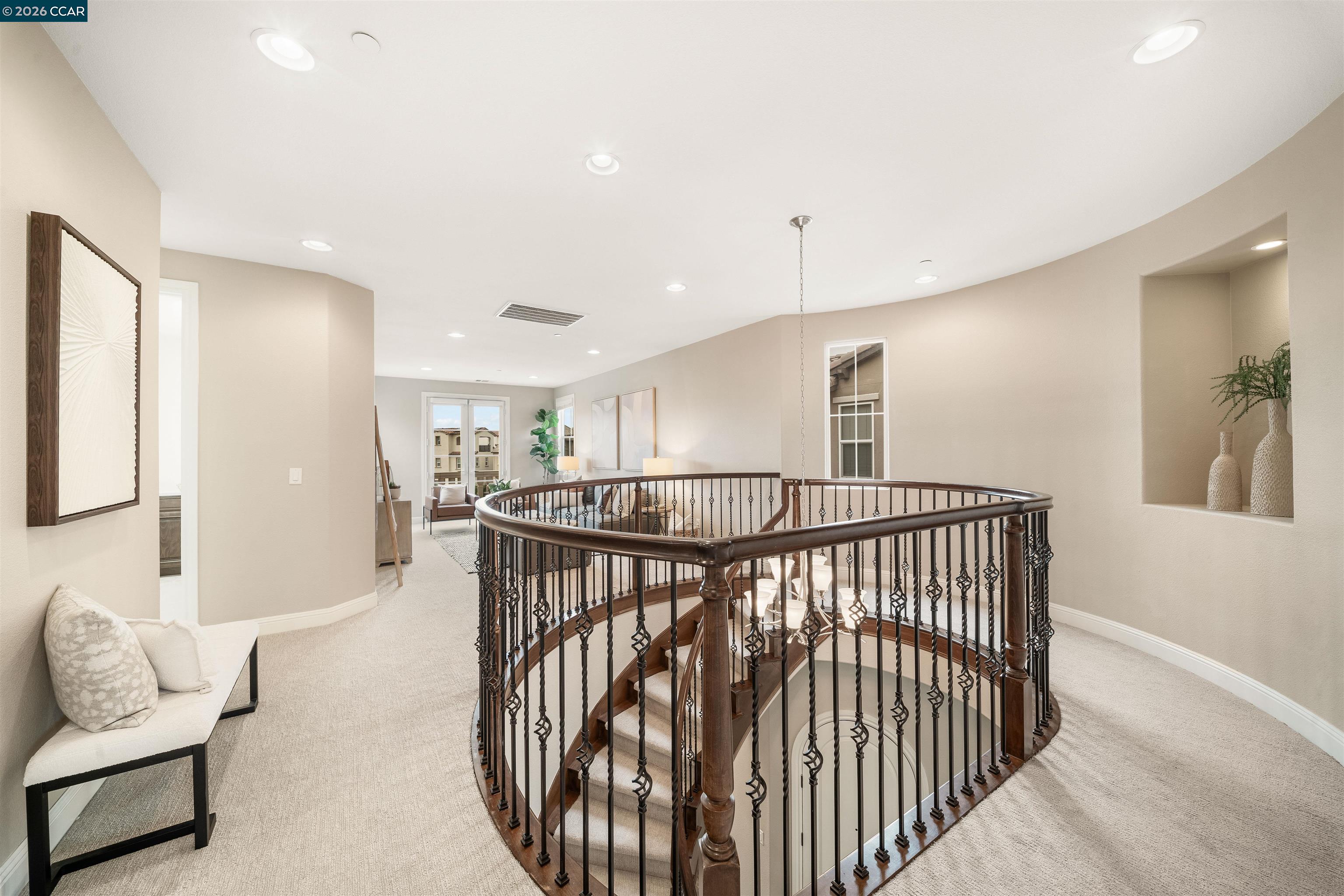 504 Hyacinthus Ct