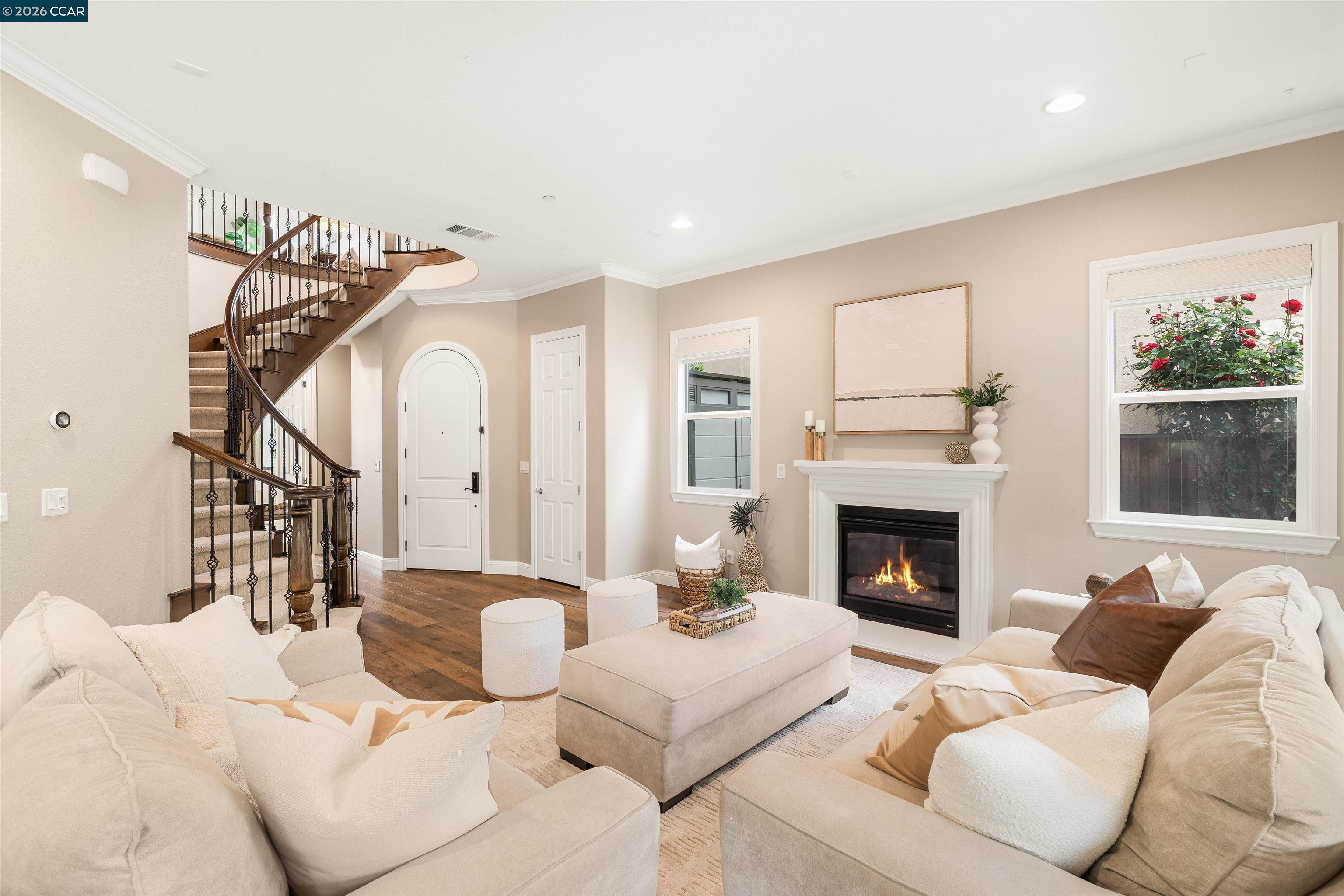 504 Hyacinthus Ct