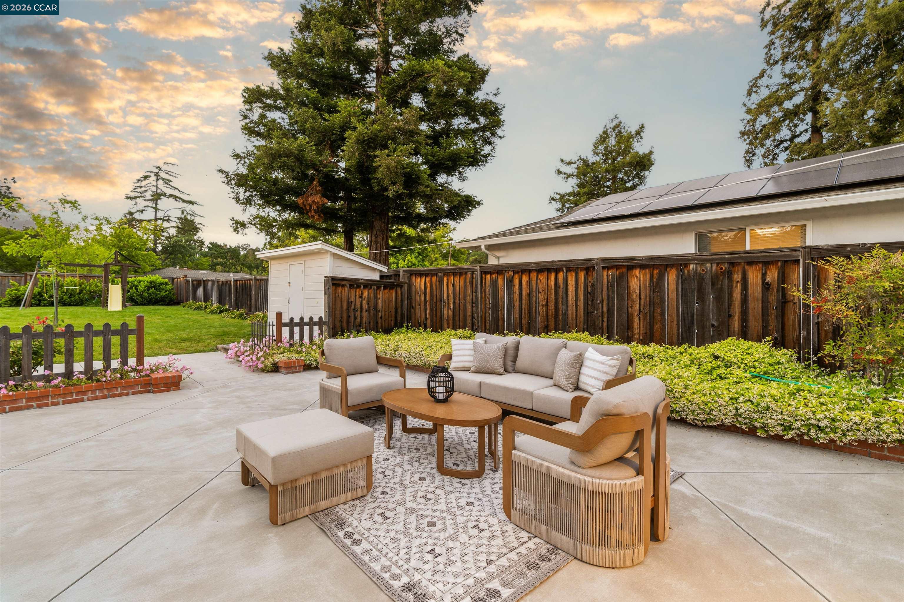 2830 Kinney Dr