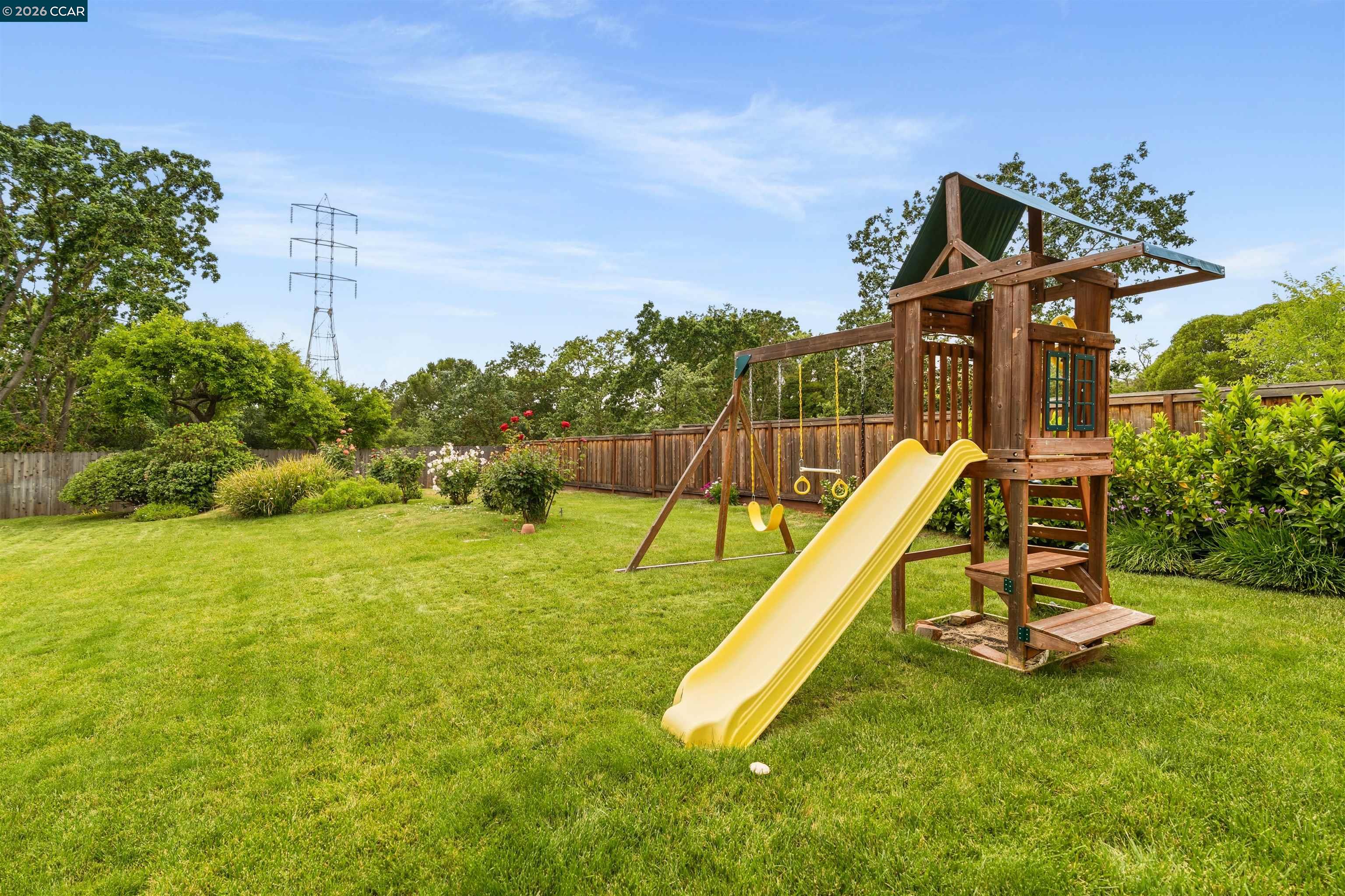 2830 Kinney Dr