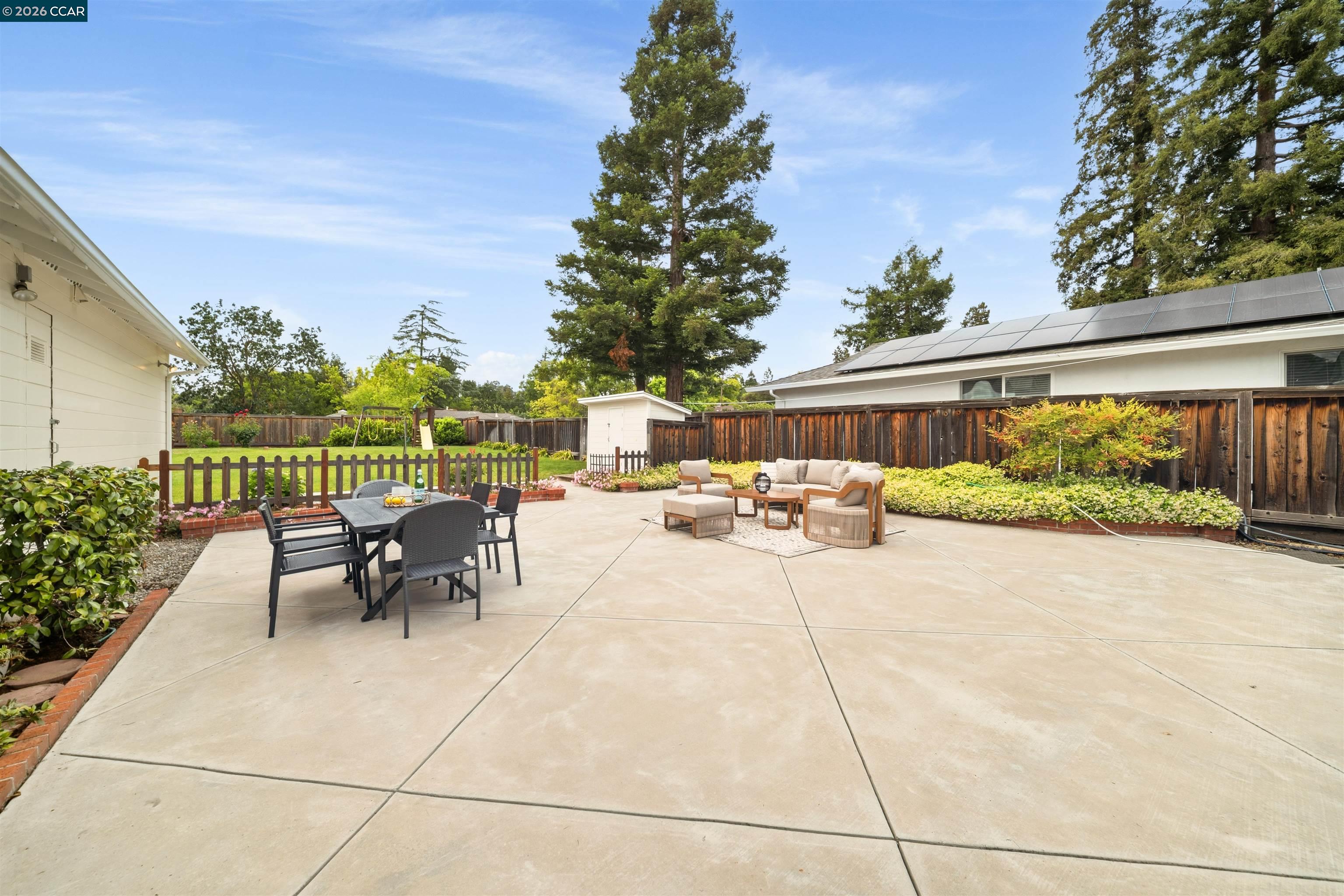 2830 Kinney Dr