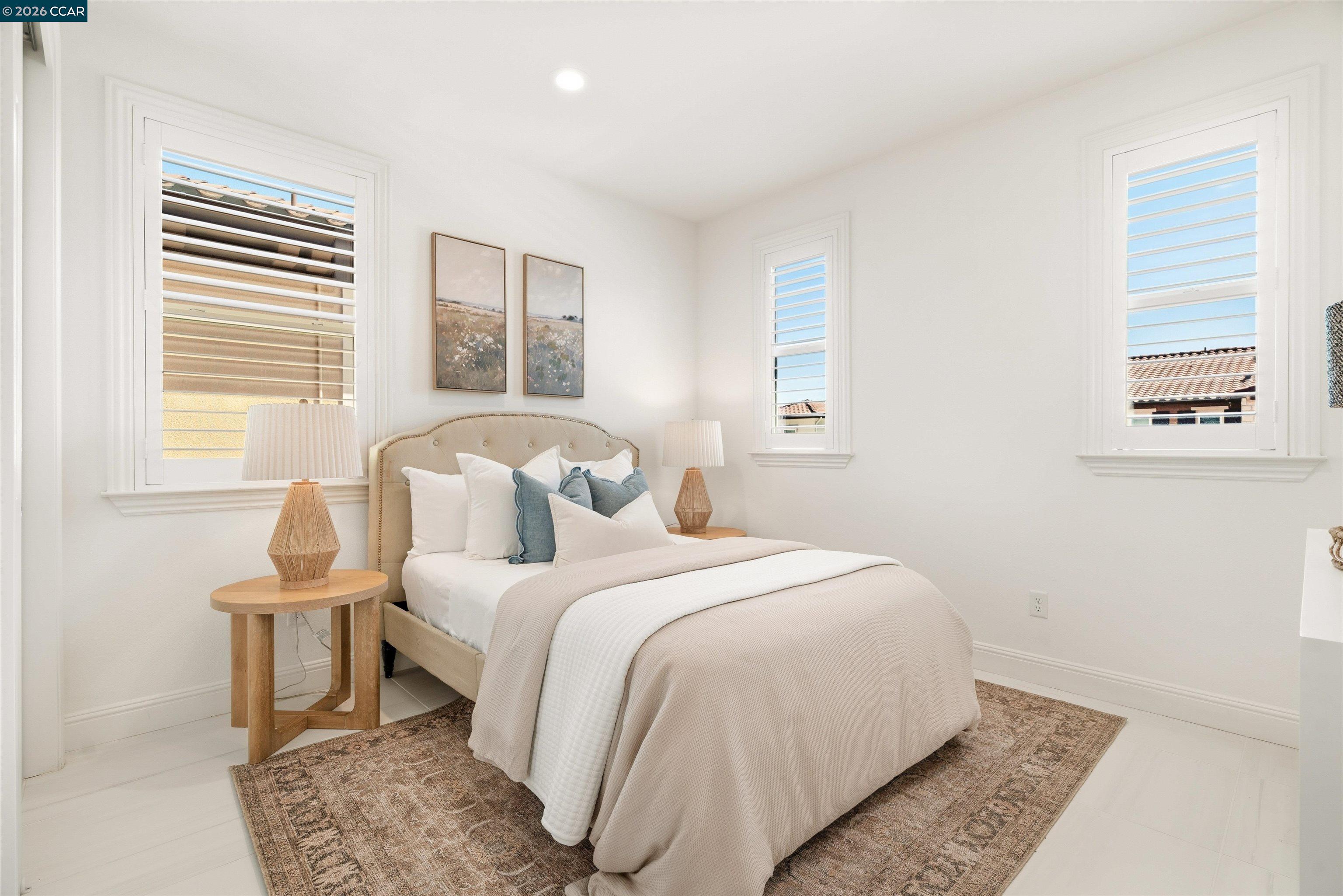 1195 Trumpet Vine Ln