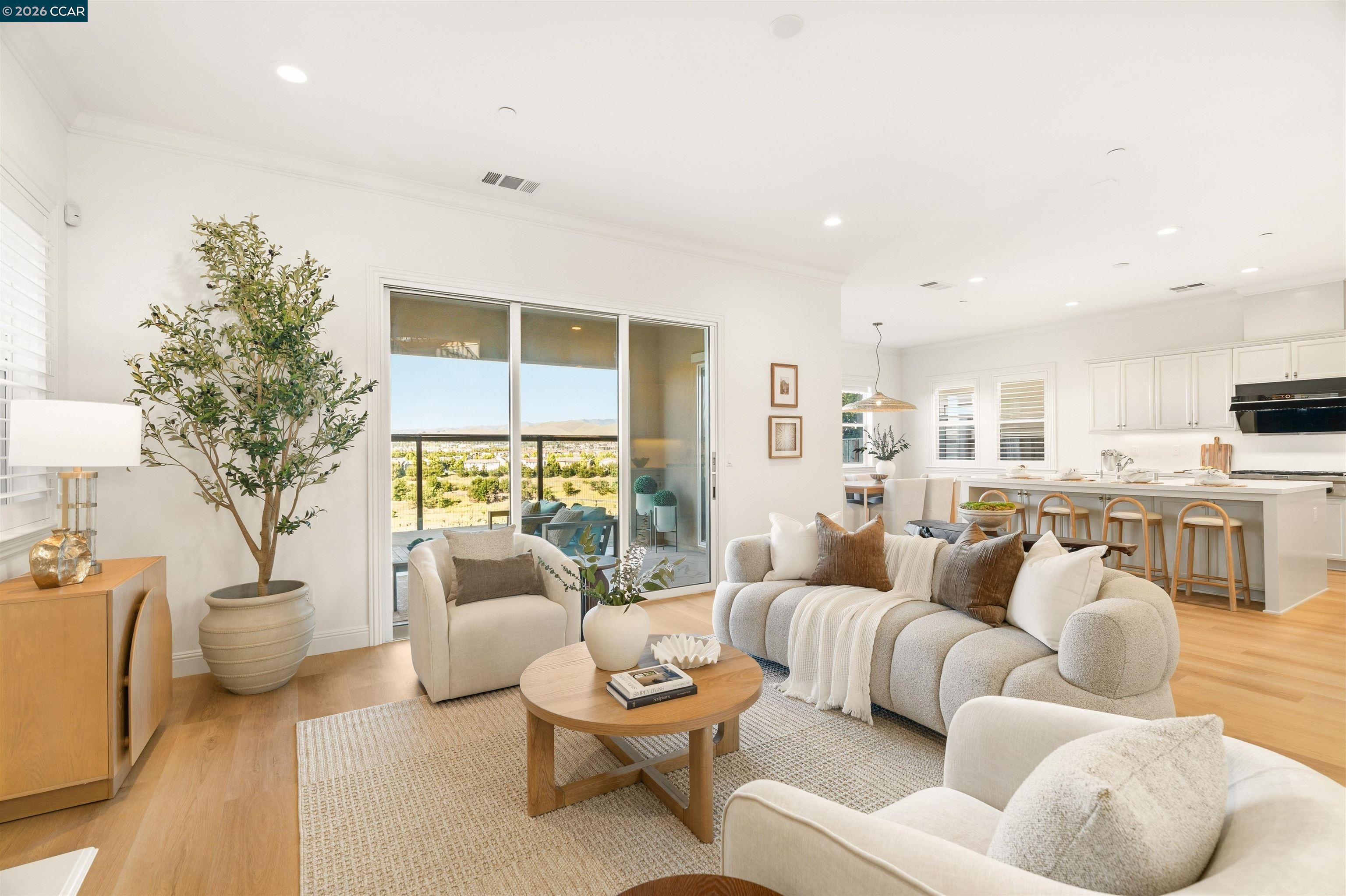 1195 Trumpet Vine Ln