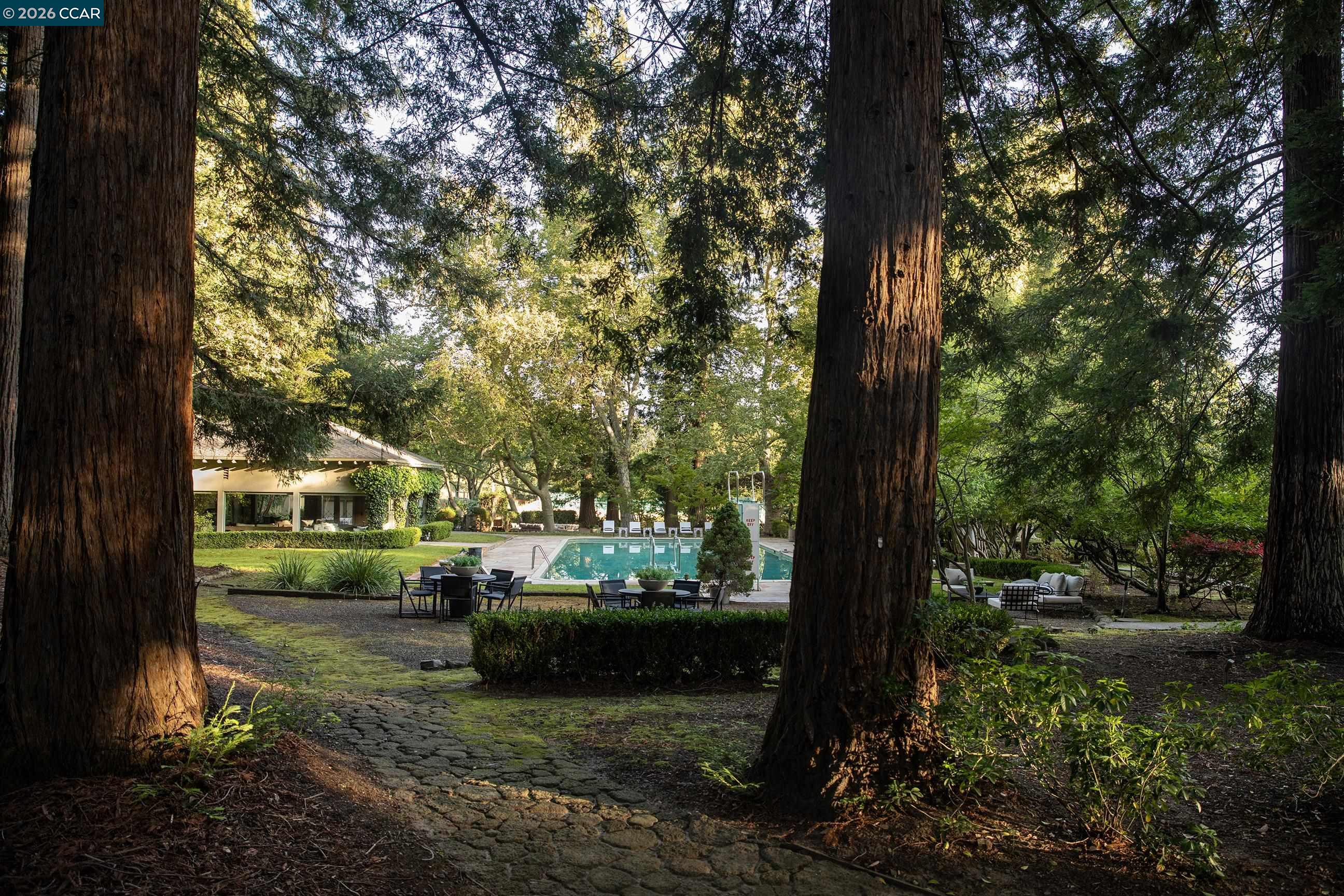 300 Camille Ave