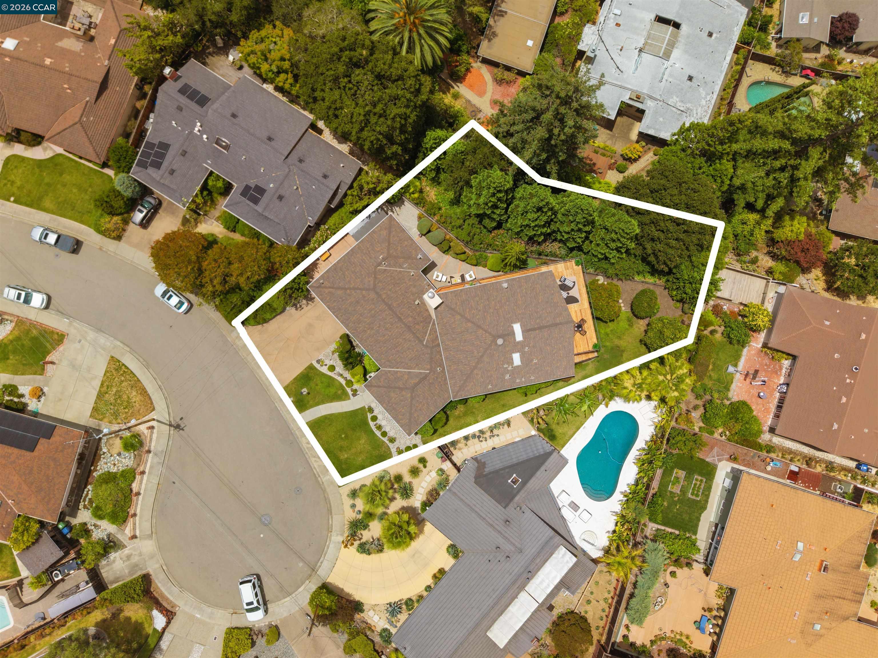 16985 Lamont Ct