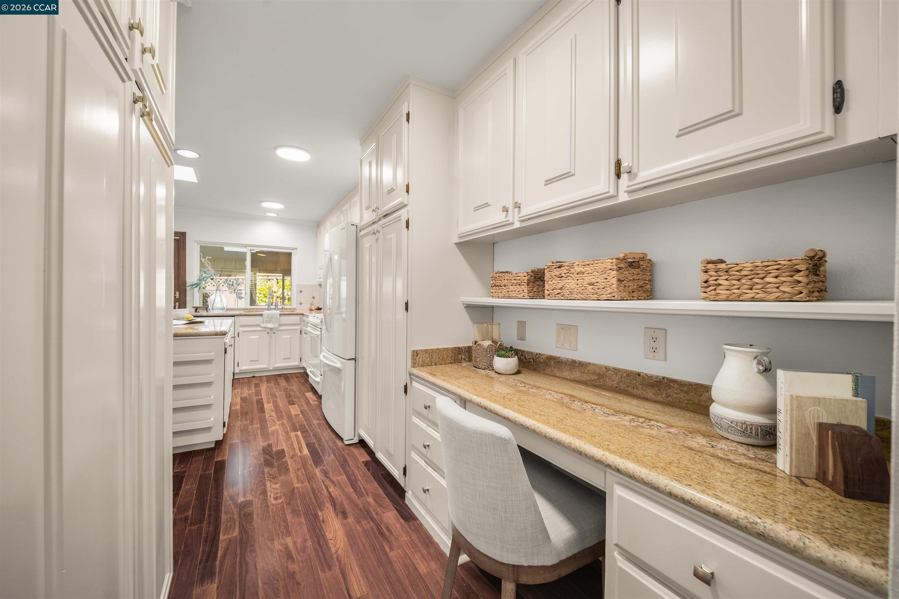 7591 Northland Pl