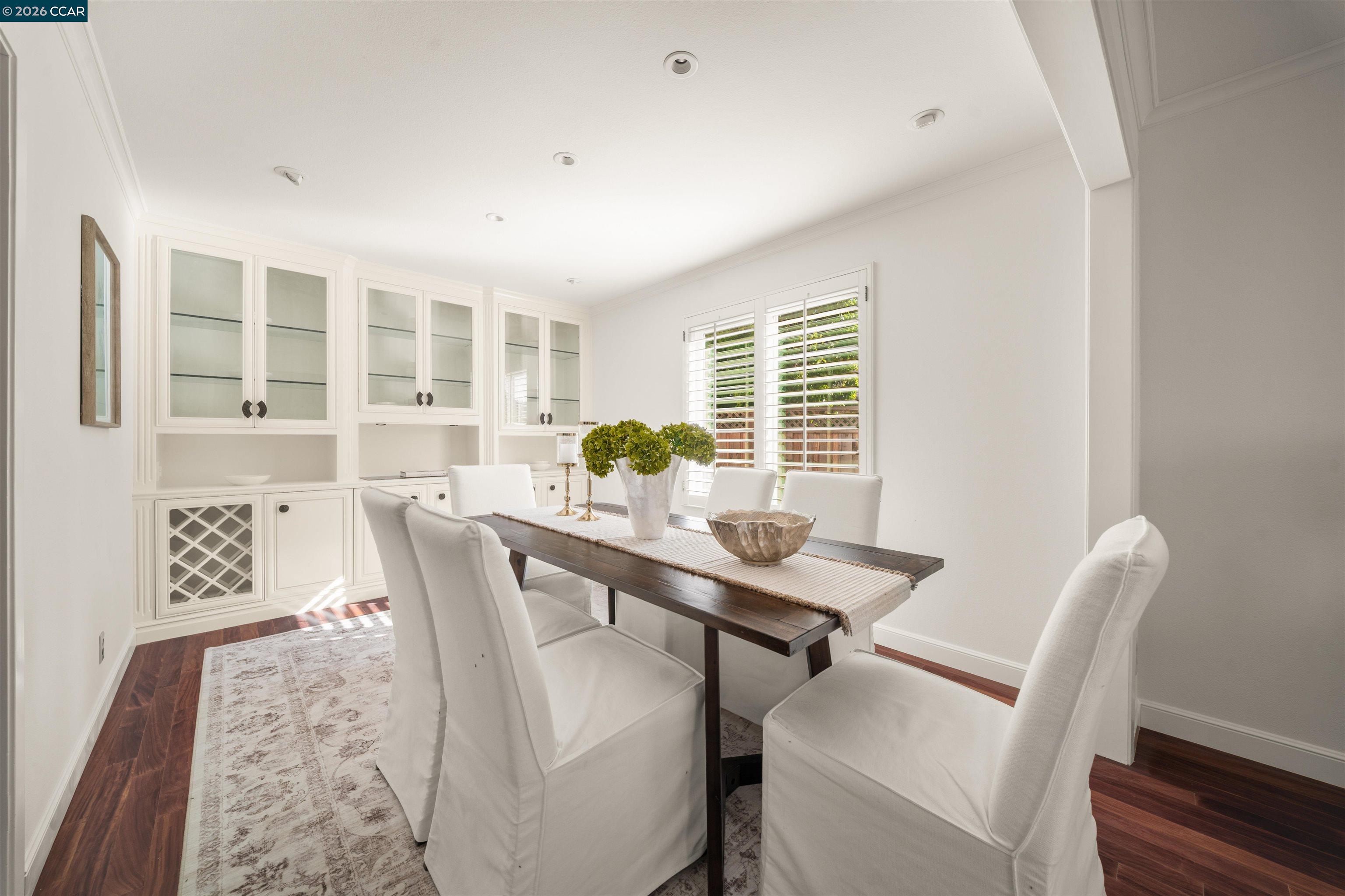 7591 Northland Pl