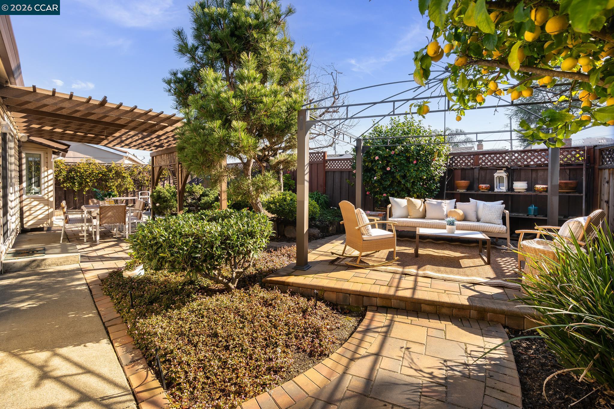7591 Northland Pl