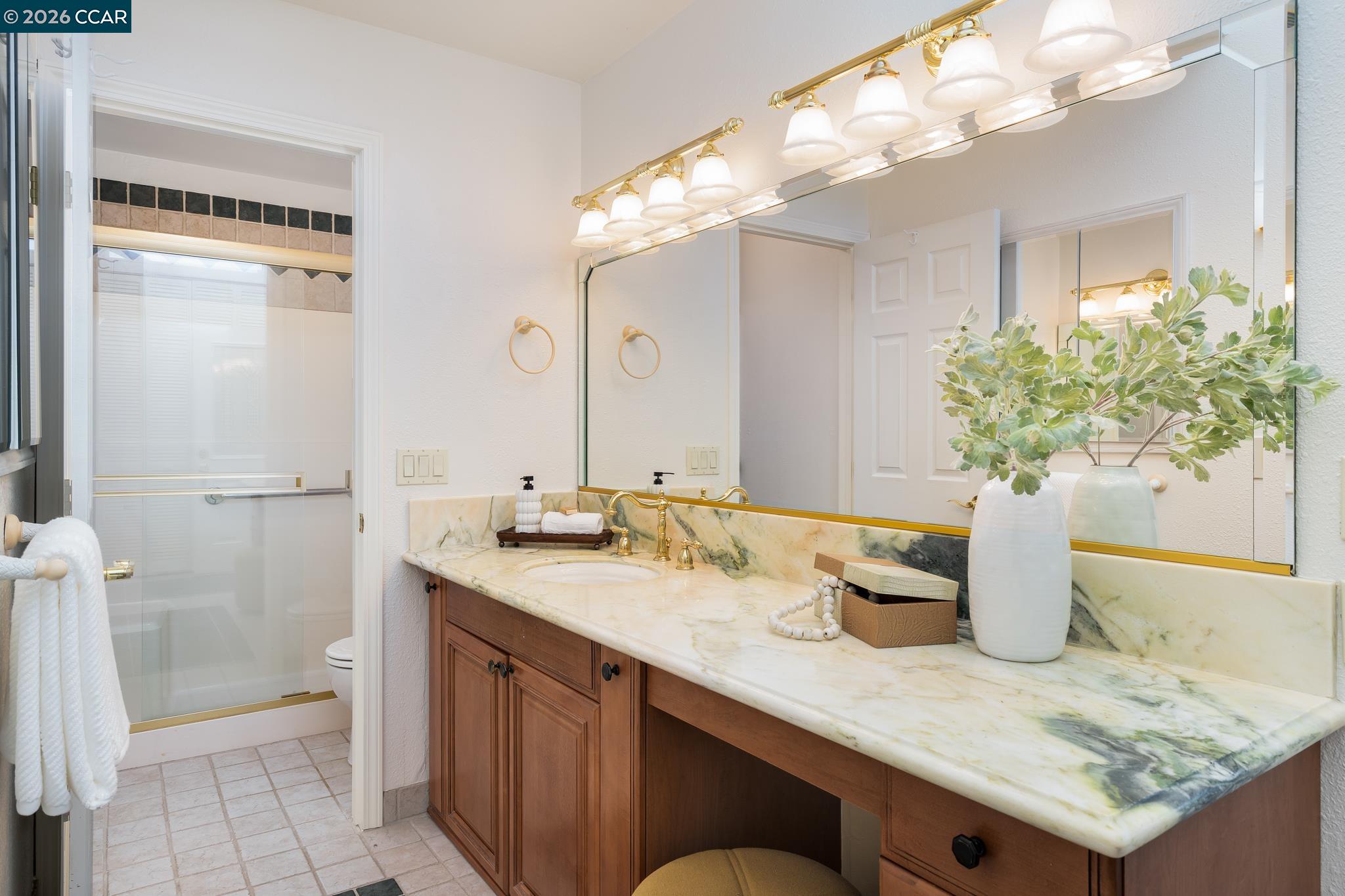 7591 Northland Pl
