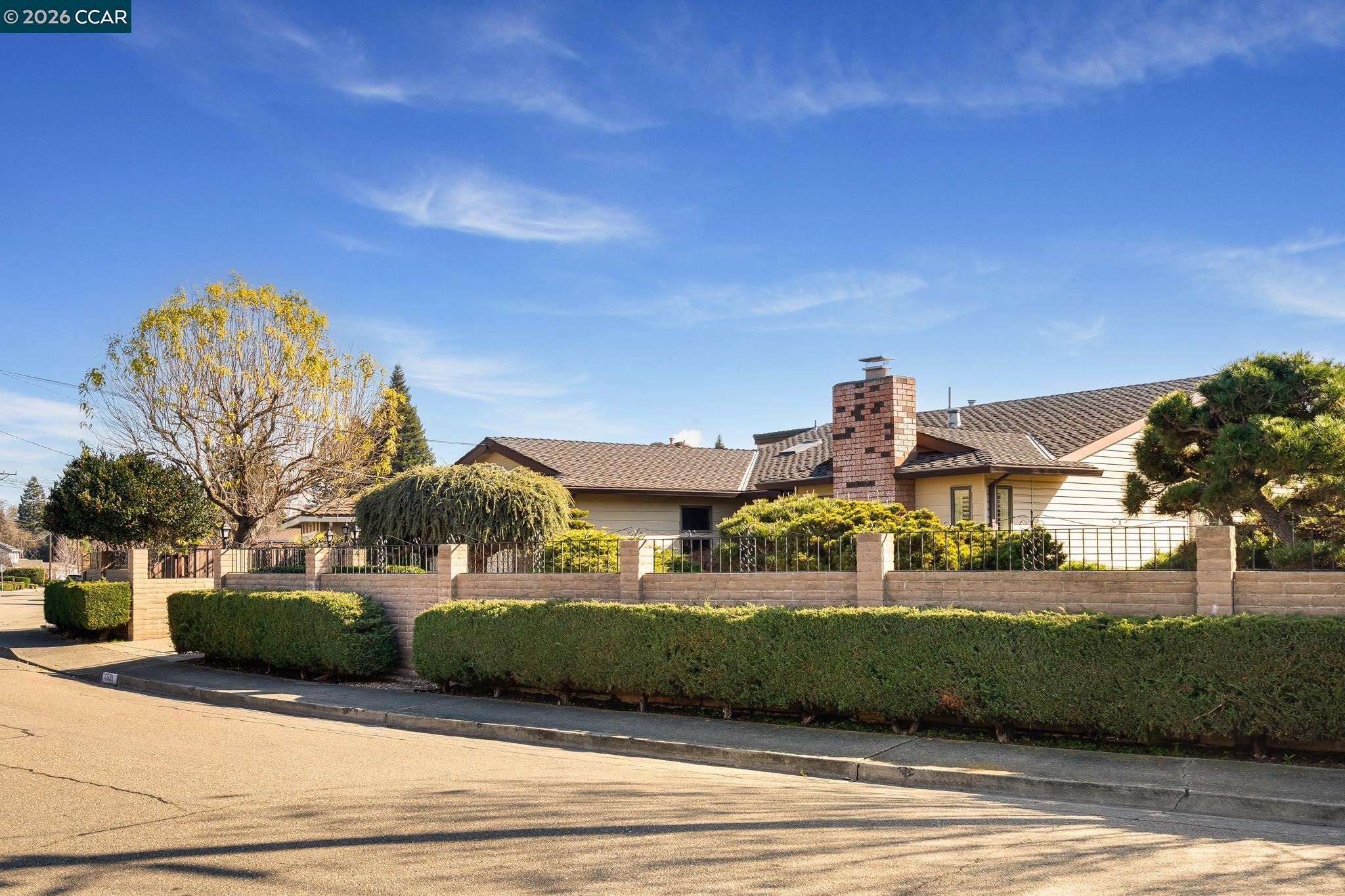 7591 Northland Pl