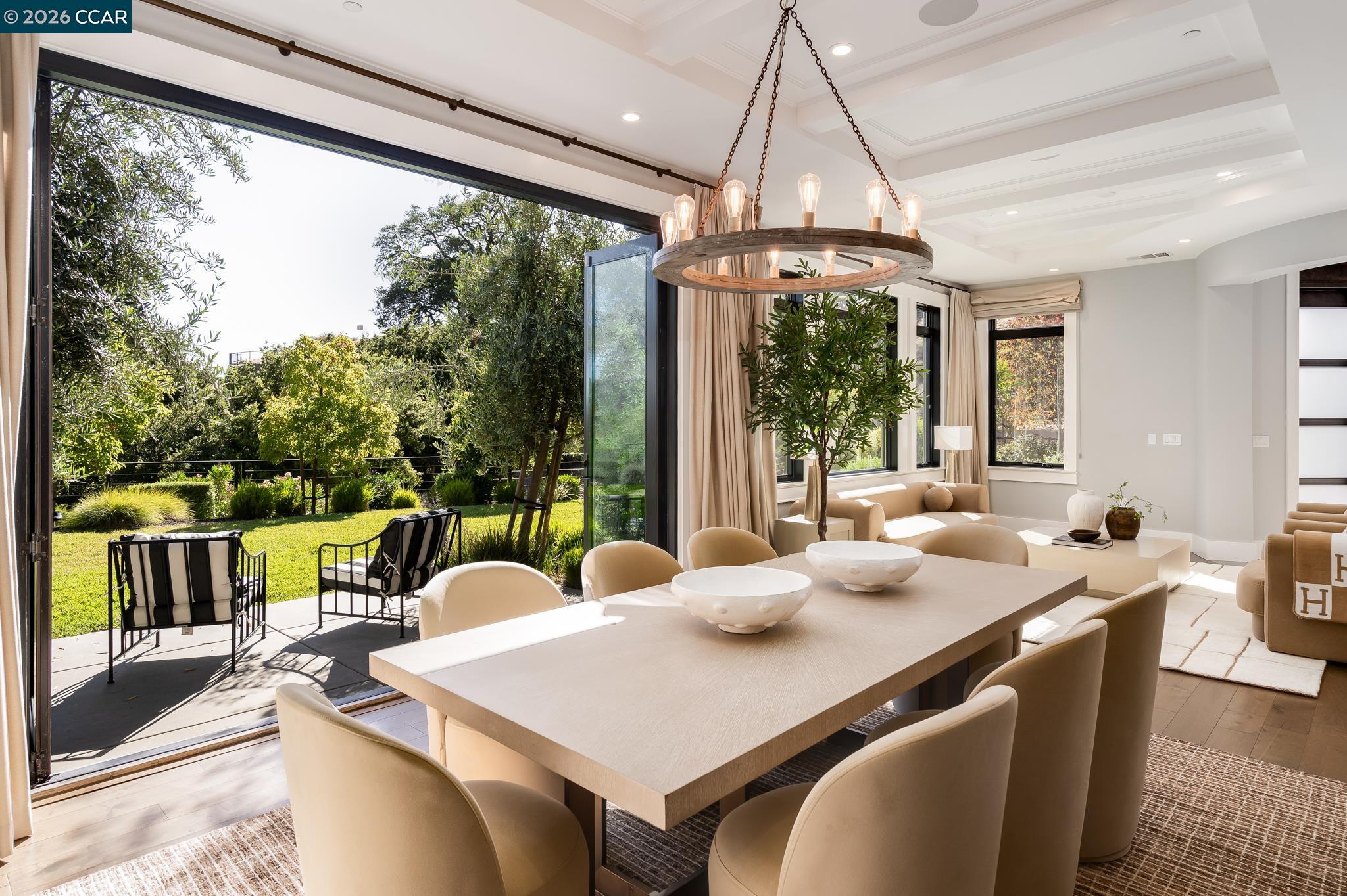401 Legacy Dr