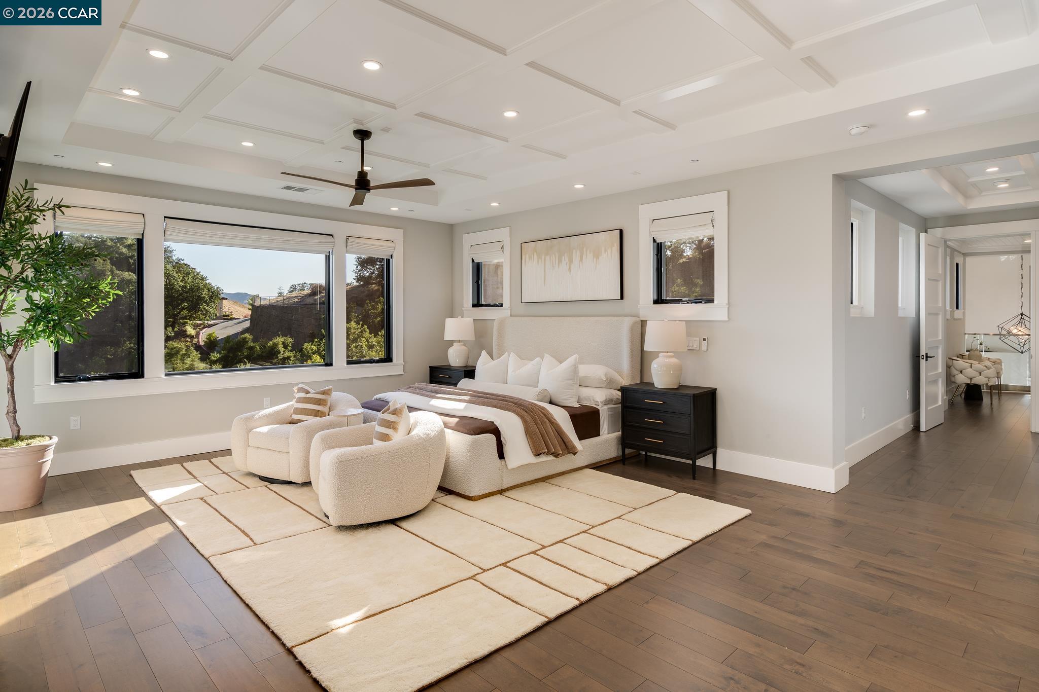 401 Legacy Dr