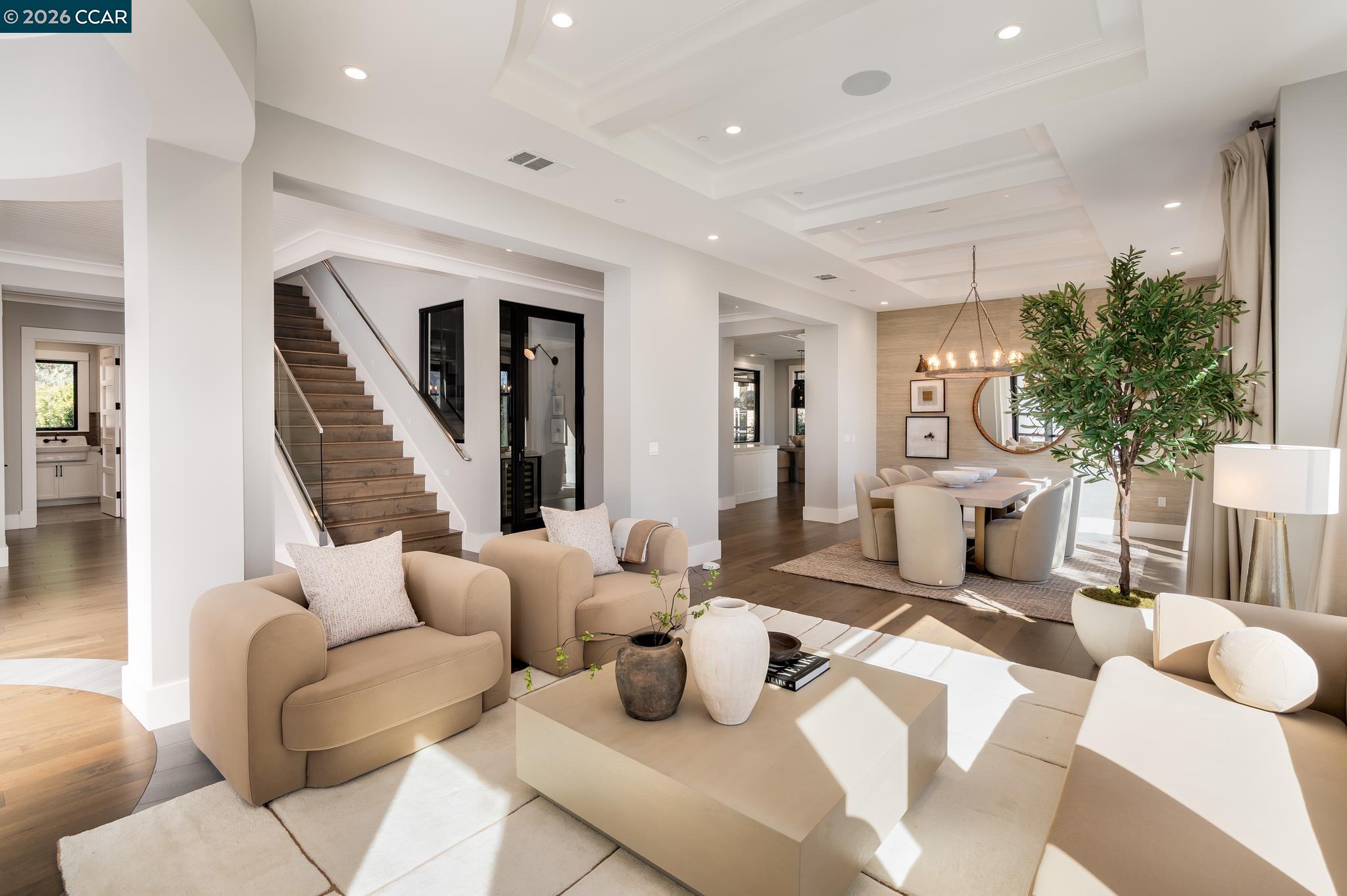 401 Legacy Dr