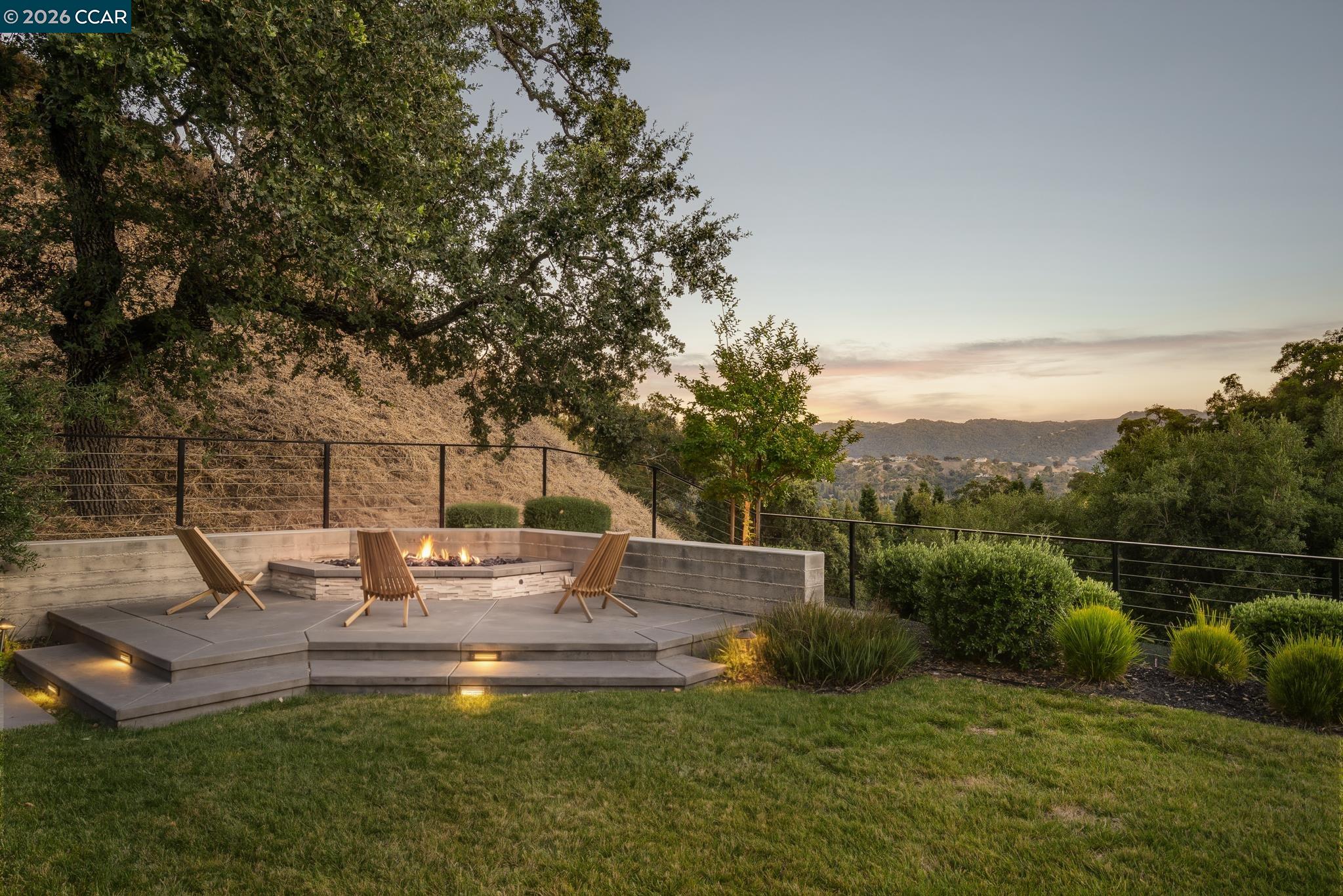401 Legacy Dr