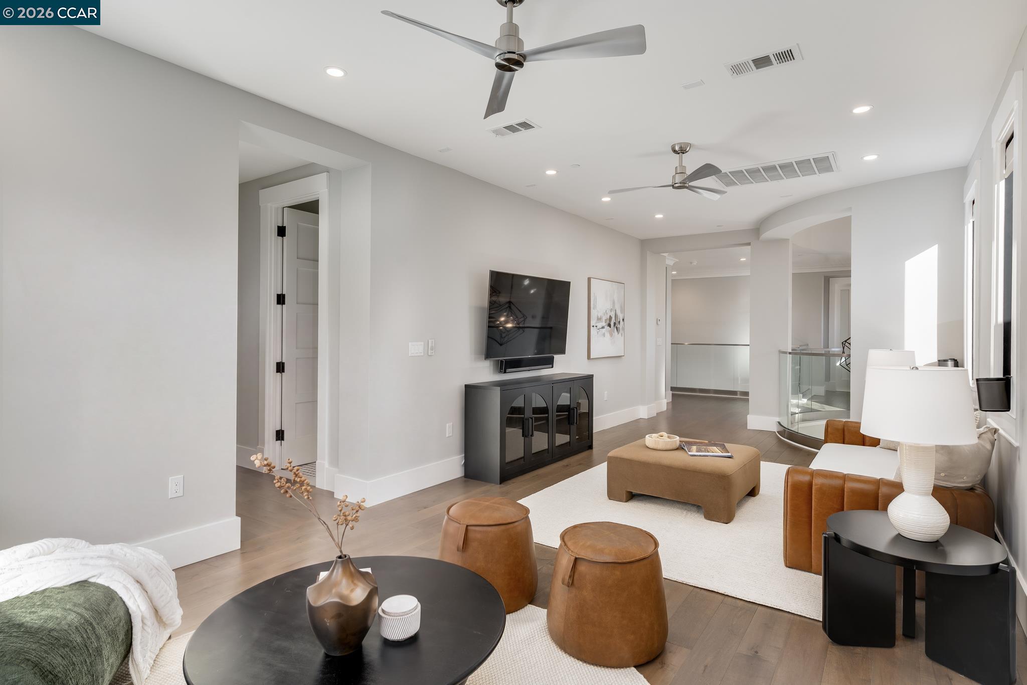 401 Legacy Dr