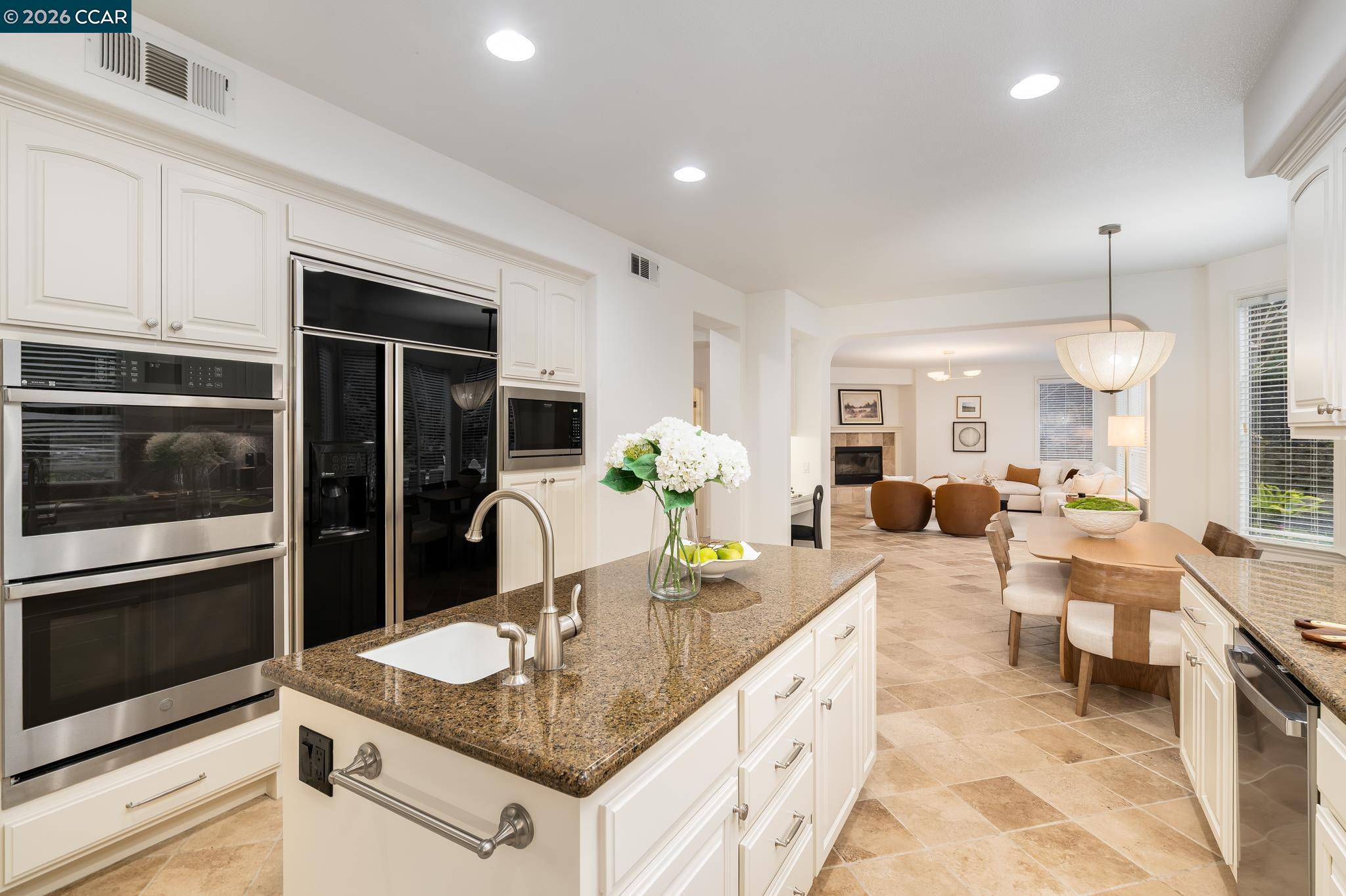 298 Sullivan Ct
