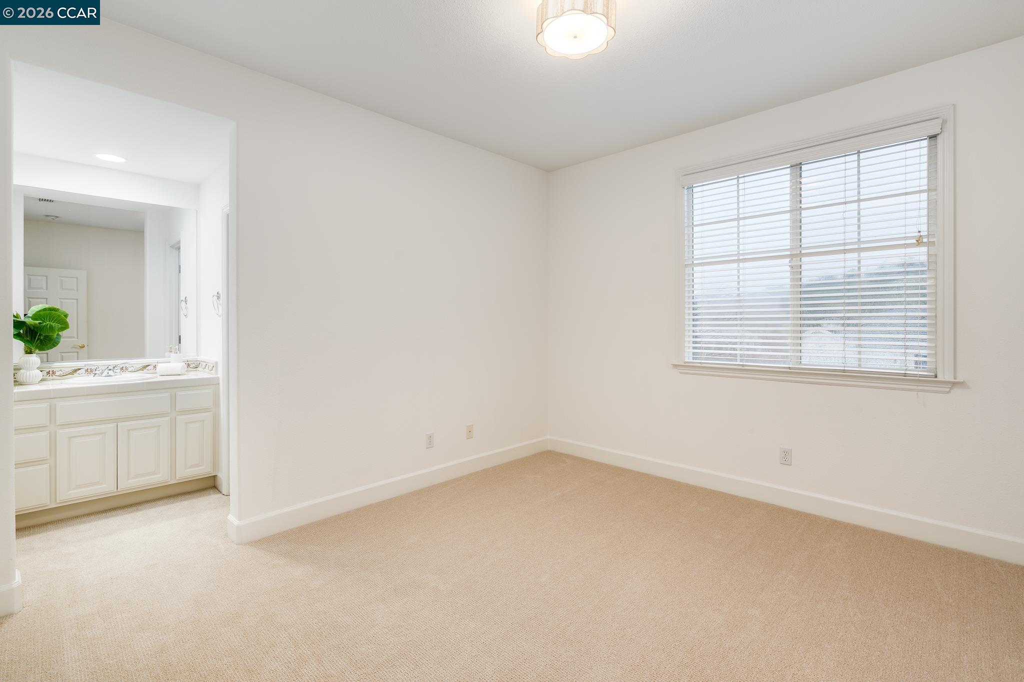 298 Sullivan Ct